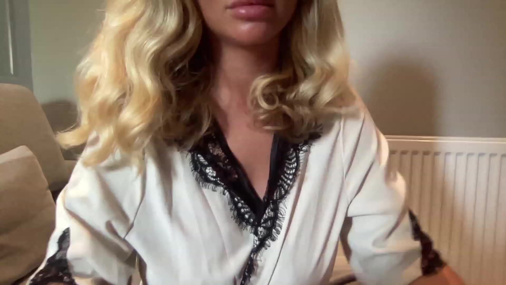 Gallery image thumbnail from GirlnextdoorM's myfreecams stream on, 07/28/2023, 14:44 image 5 of 20
