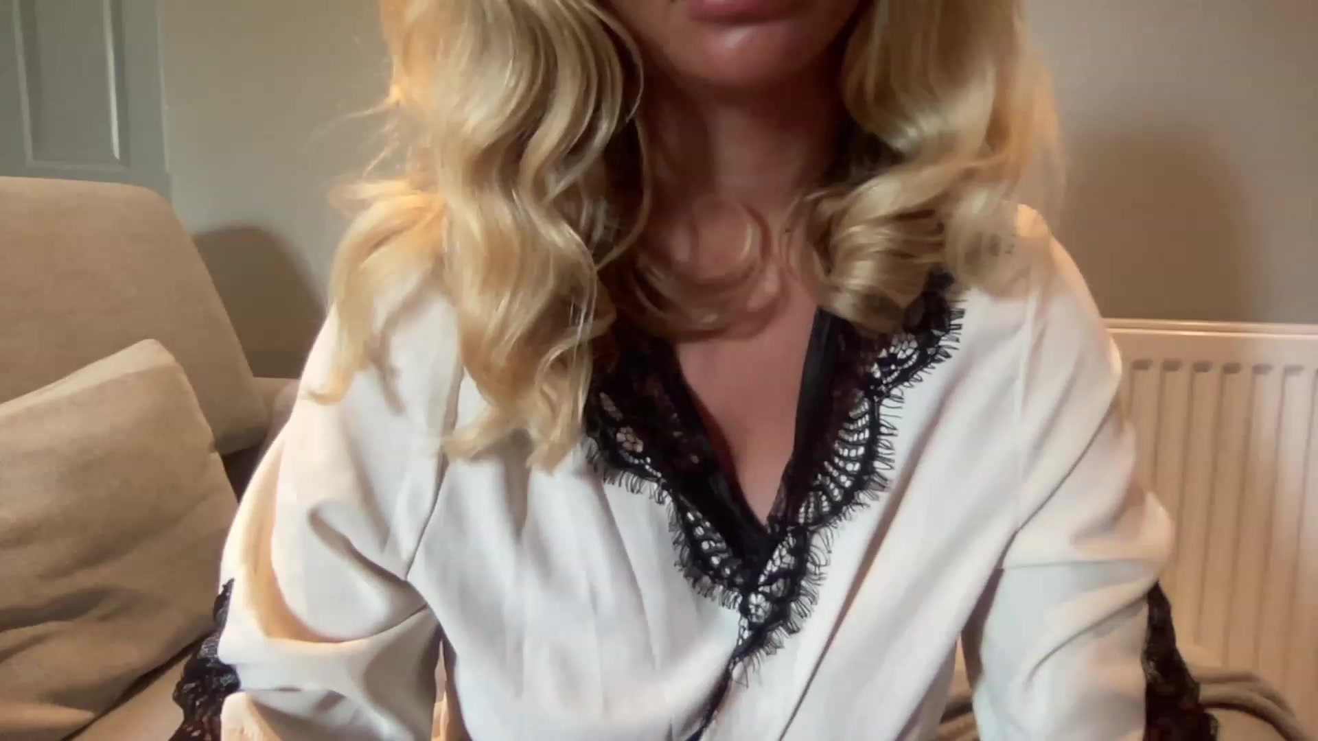 Gallery image thumbnail from GirlnextdoorM's myfreecams stream on, 07/28/2023, 14:44 image 14 of 20
