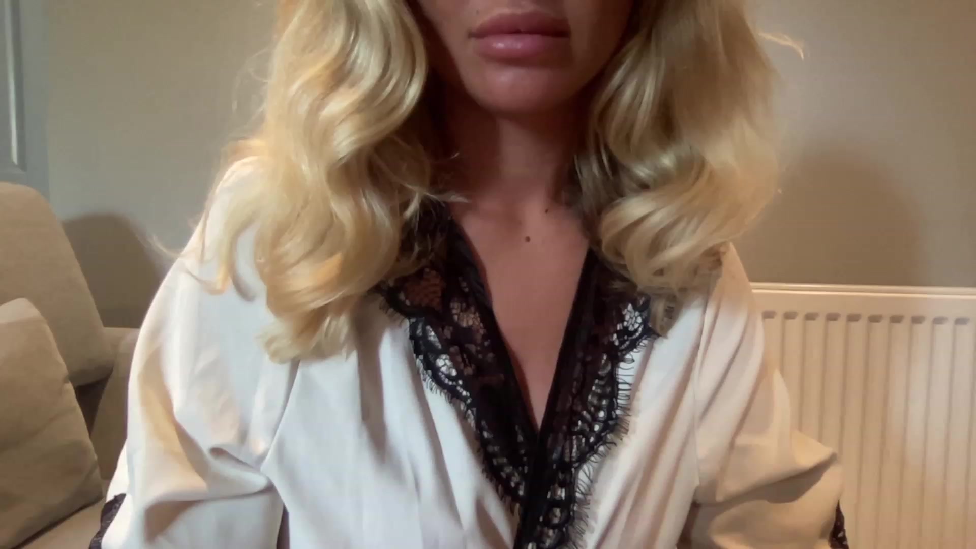 Gallery image thumbnail from GirlnextdoorM's myfreecams stream on, 07/28/2023, 15:10 image 17 of 20