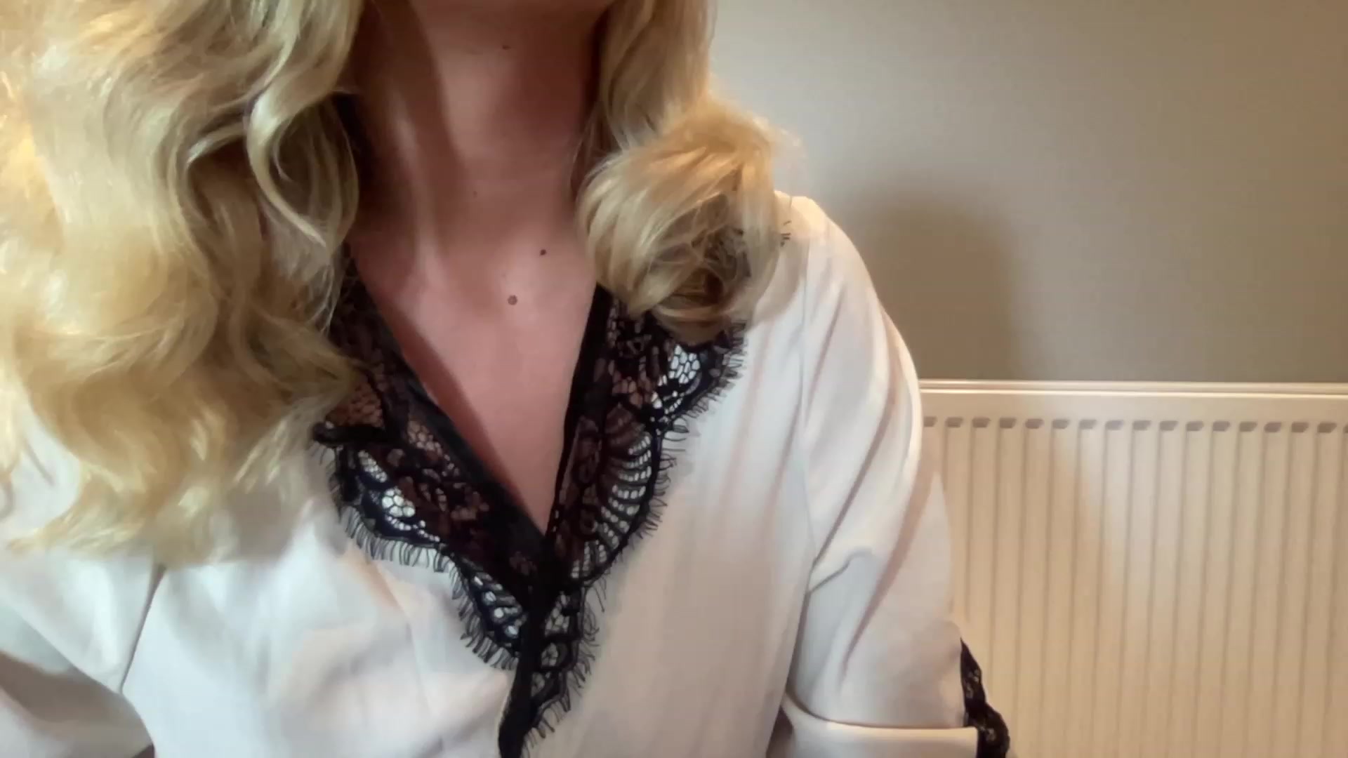 Gallery image thumbnail from GirlnextdoorM's myfreecams stream on, 07/28/2023, 16:17 image 6 of 20