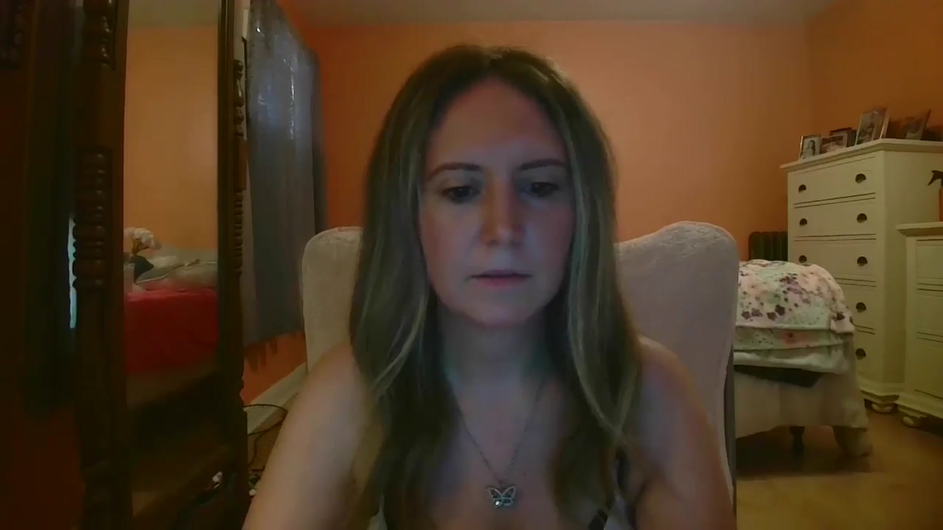 Gallery image thumbnail from Girlnxtdoor7's myfreecams stream on, 08/19/2025, 20:24 image 13 of 20