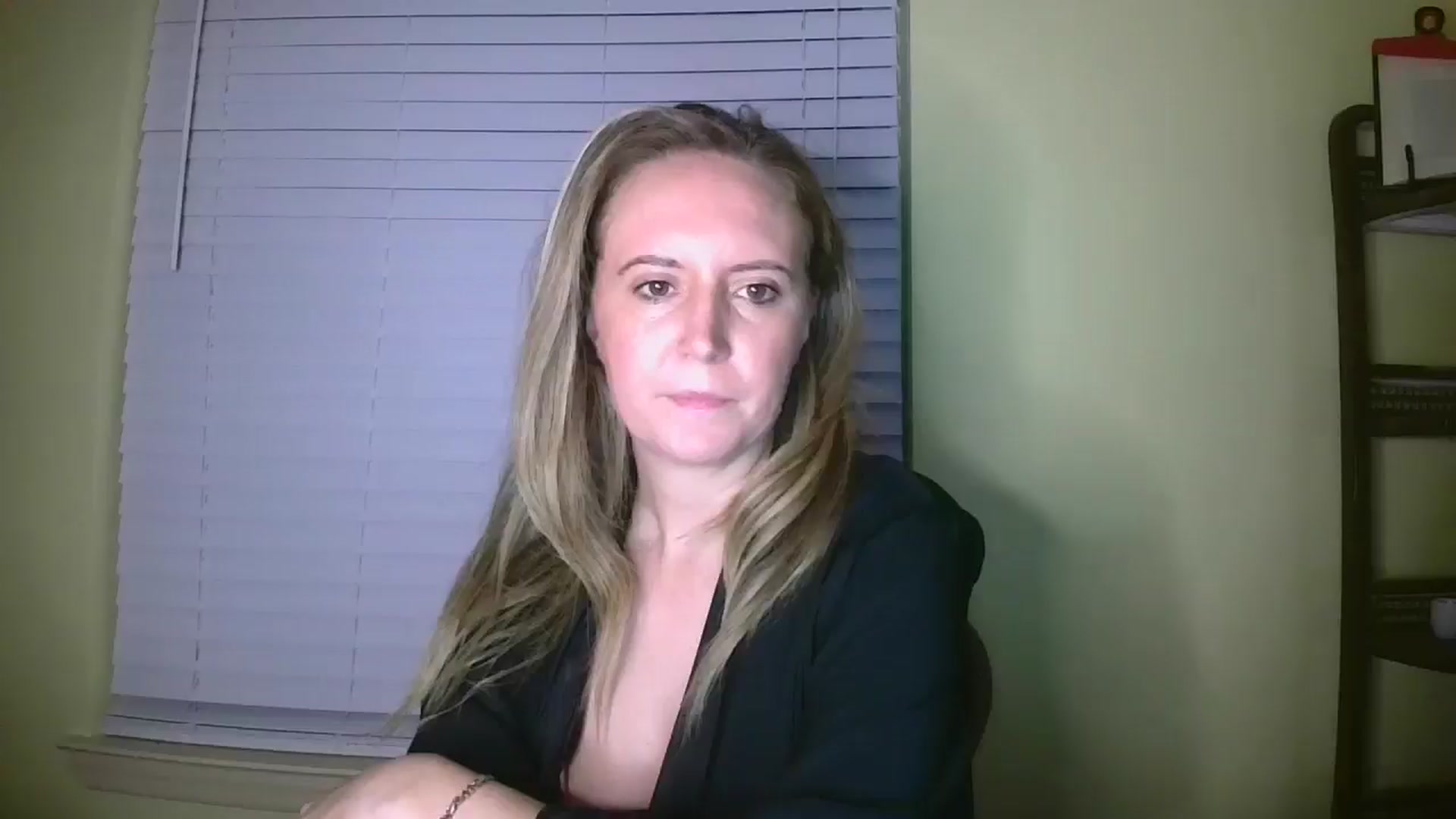 Gallery image thumbnail from Girlnxtdoor7's myfreecams stream on, 08/22/2025, 09:18 image 1 of 20