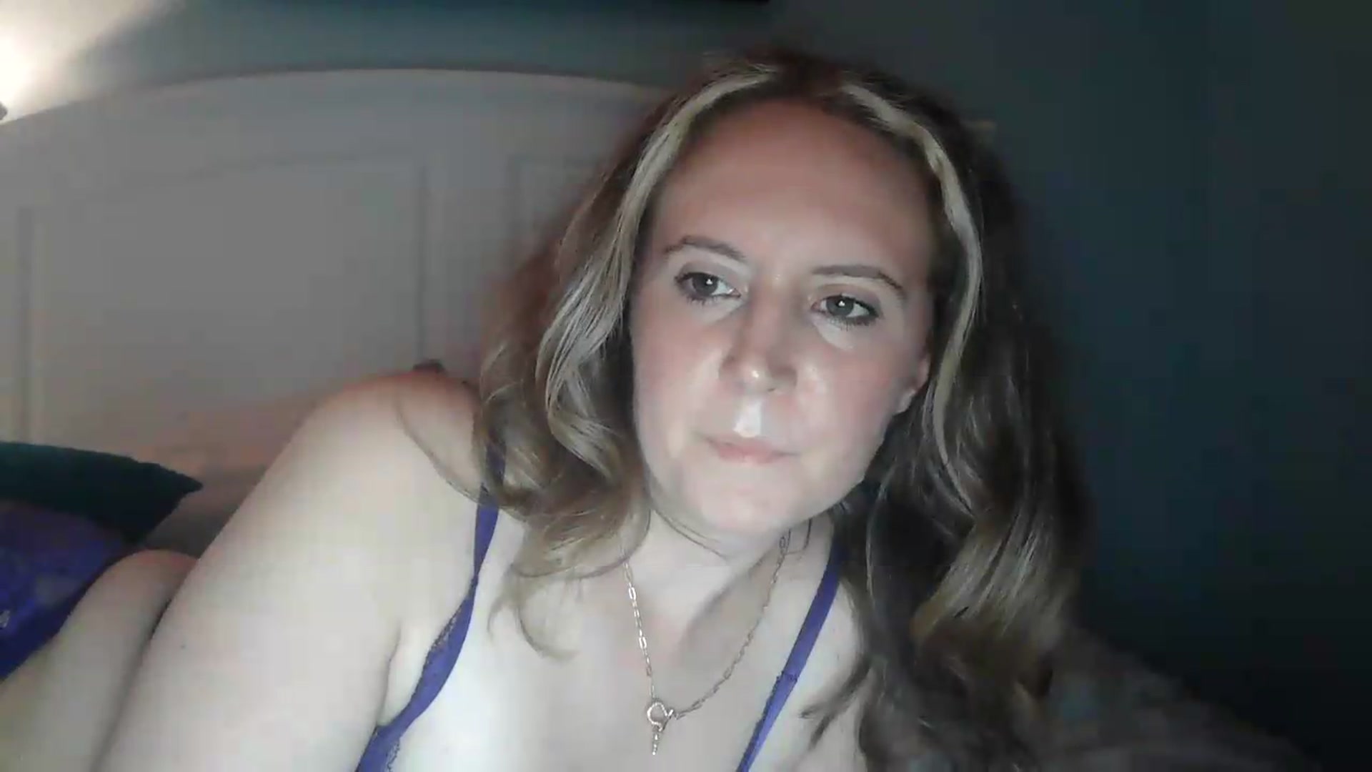 Gallery image thumbnail from Girlnxtdoor7's myfreecams stream on, 07/21/2026, 06:20 image 14 of 20