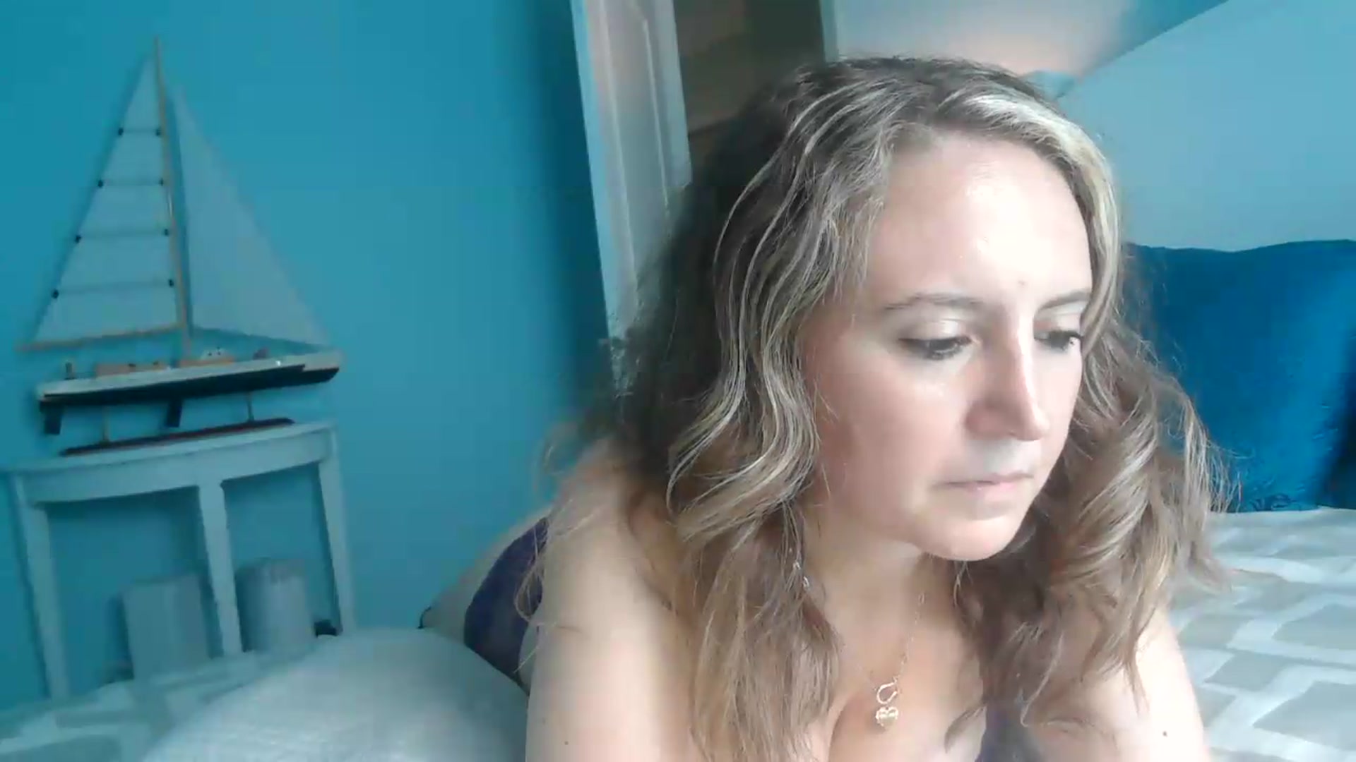 Gallery image thumbnail from Girlnxtdoor7's myfreecams stream on, 07/21/2026, 19:05 image 9 of 20
