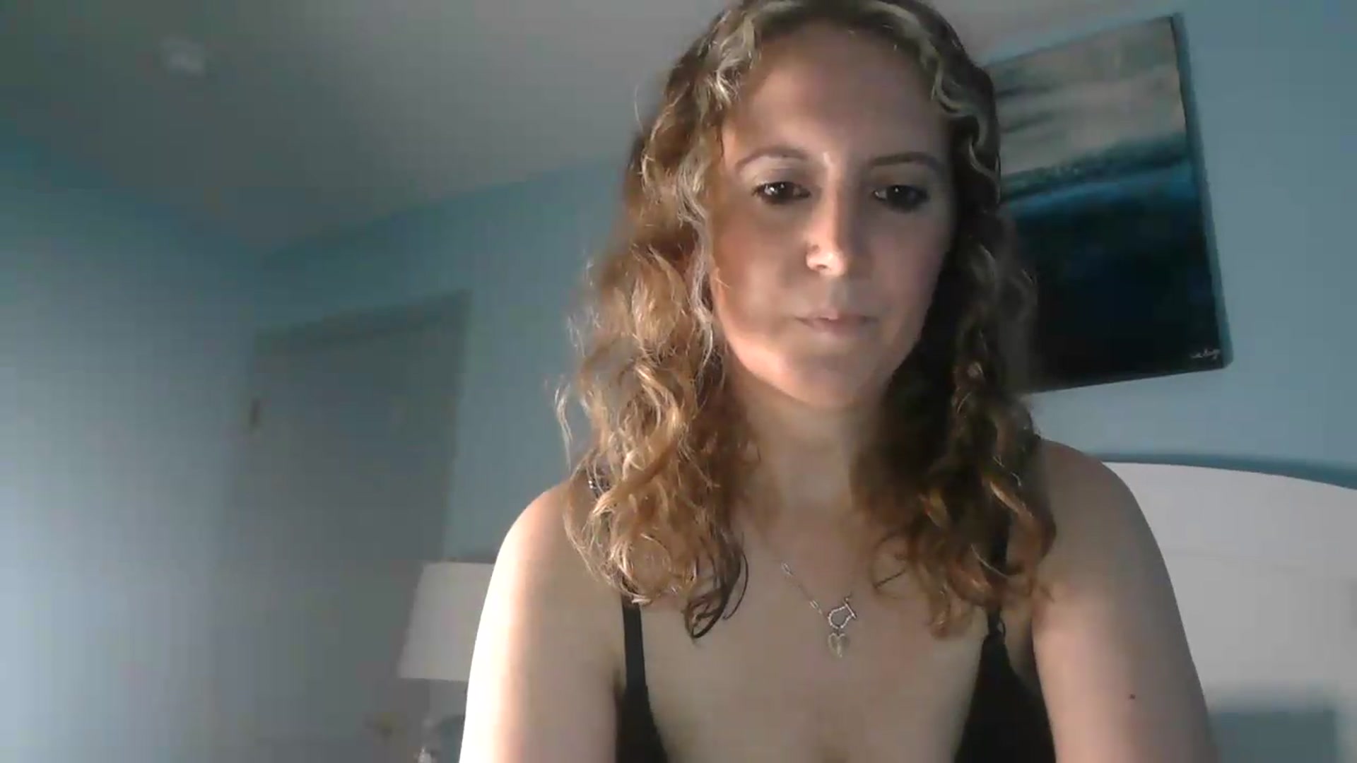 Gallery image thumbnail from Girlnxtdoor7's myfreecams stream on, 07/22/2026, 24:01 image 7 of 20
