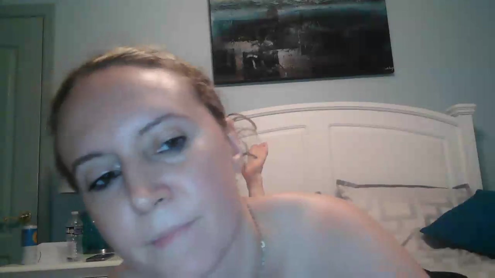Gallery image thumbnail from Girlnxtdoor7's myfreecams stream on, 07/22/2026, 01:46 image 17 of 20