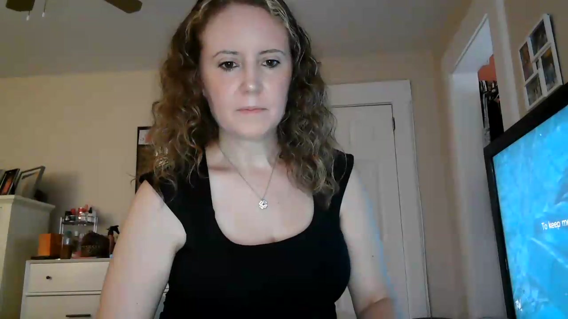 Gallery image thumbnail from Girlnxtdoor7's myfreecams stream on, 08/09/2026, 18:02 image 5 of 20