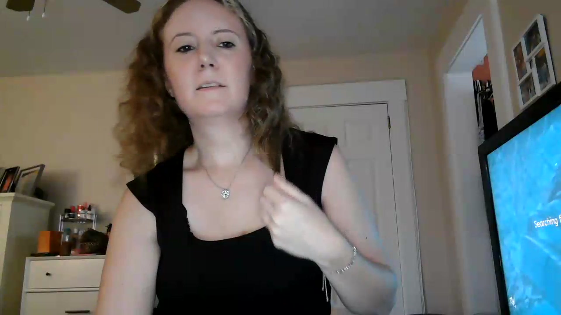 Gallery image thumbnail from Girlnxtdoor7's myfreecams stream on, 08/09/2026, 18:02 image 4 of 20
