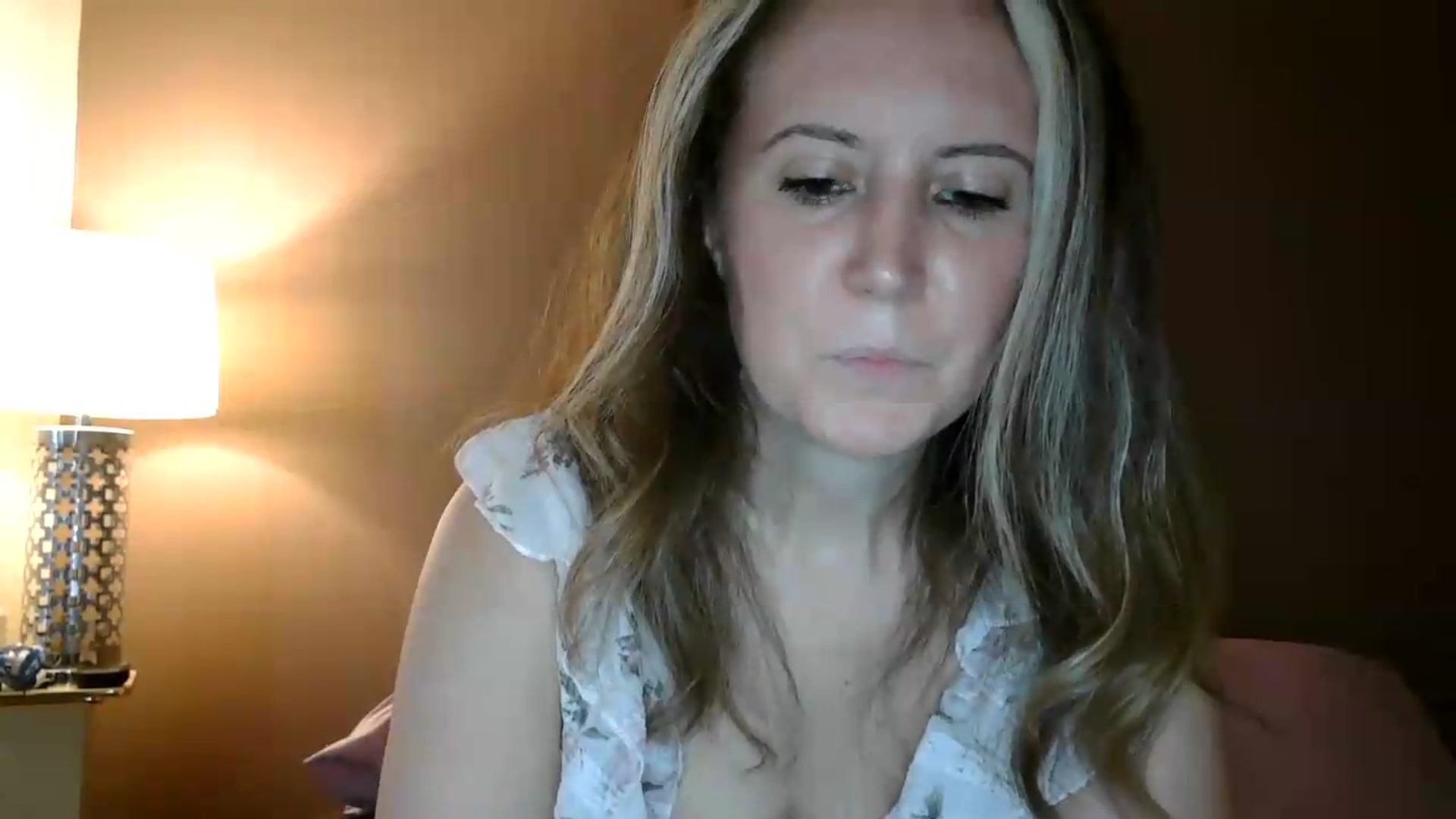 Gallery image thumbnail from Girlnxtdoor7's myfreecams stream on, 08/12/2026, 18:33 image 16 of 20