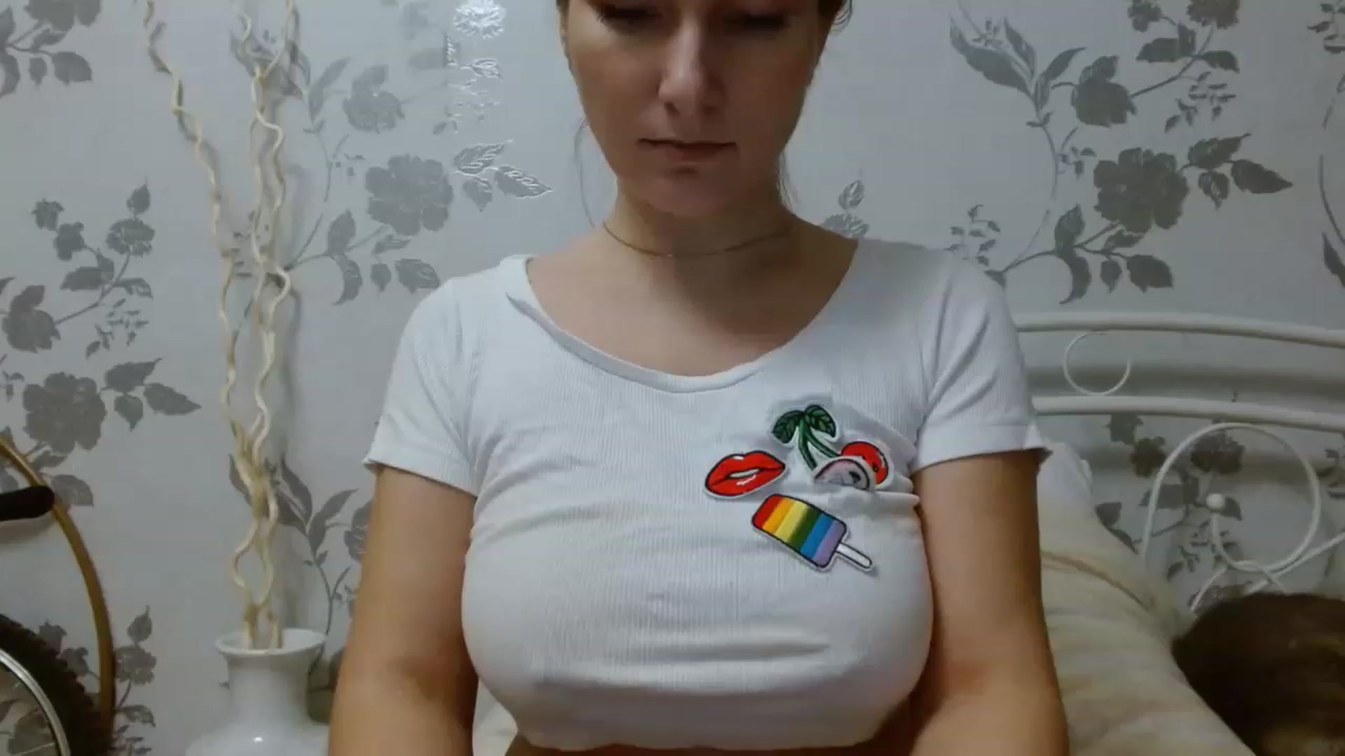 Gallery image thumbnail from Girlofheart's myfreecams stream on, 11/24/2022, 20:21 image 5 of 20