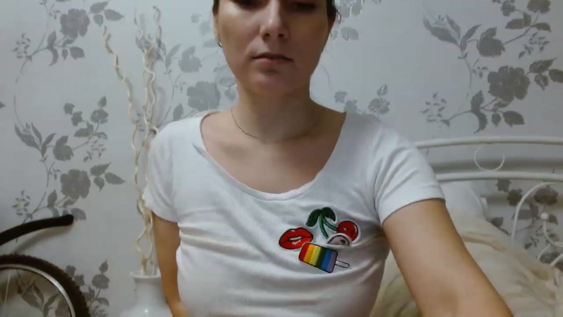 Gallery image thumbnail from Girlofheart's myfreecams stream on, 11/24/2022, 20:58 image 14 of 20
