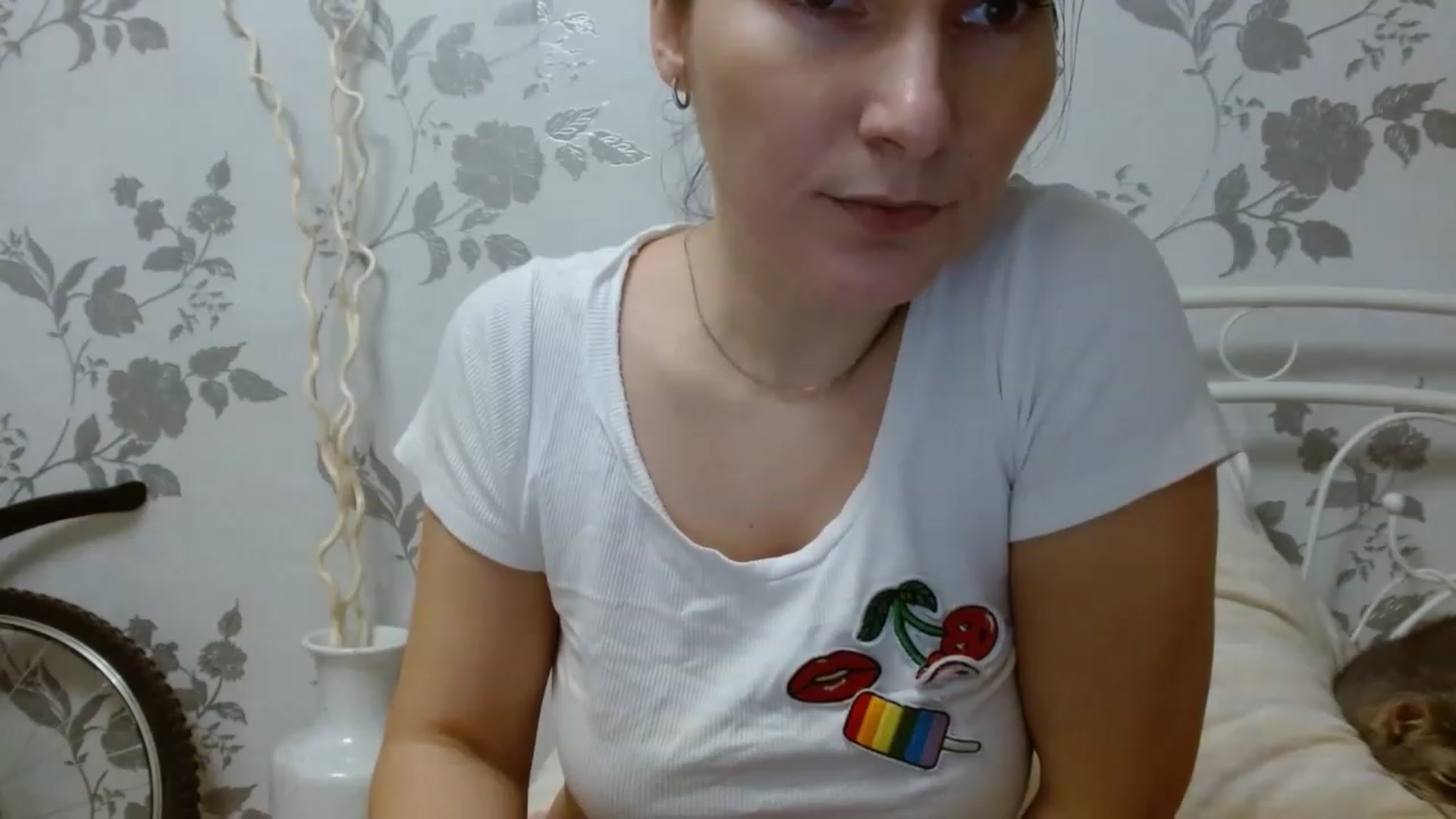 Gallery image thumbnail from Girlofheart's myfreecams stream on, 11/24/2022, 21:28 image 18 of 20
