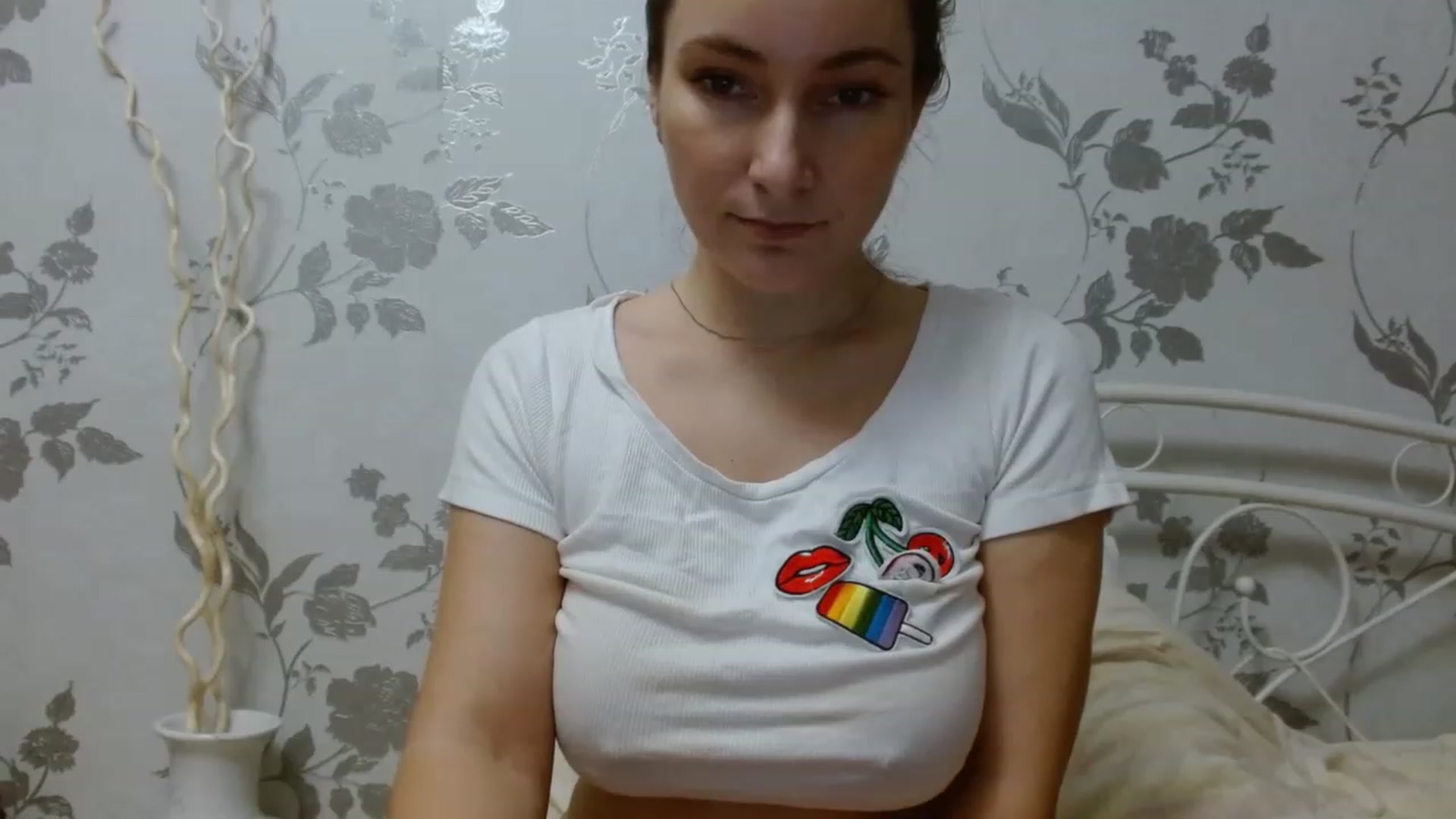 Gallery image thumbnail from Girlofheart's myfreecams stream on, 11/24/2022, 21:28 image 2 of 20