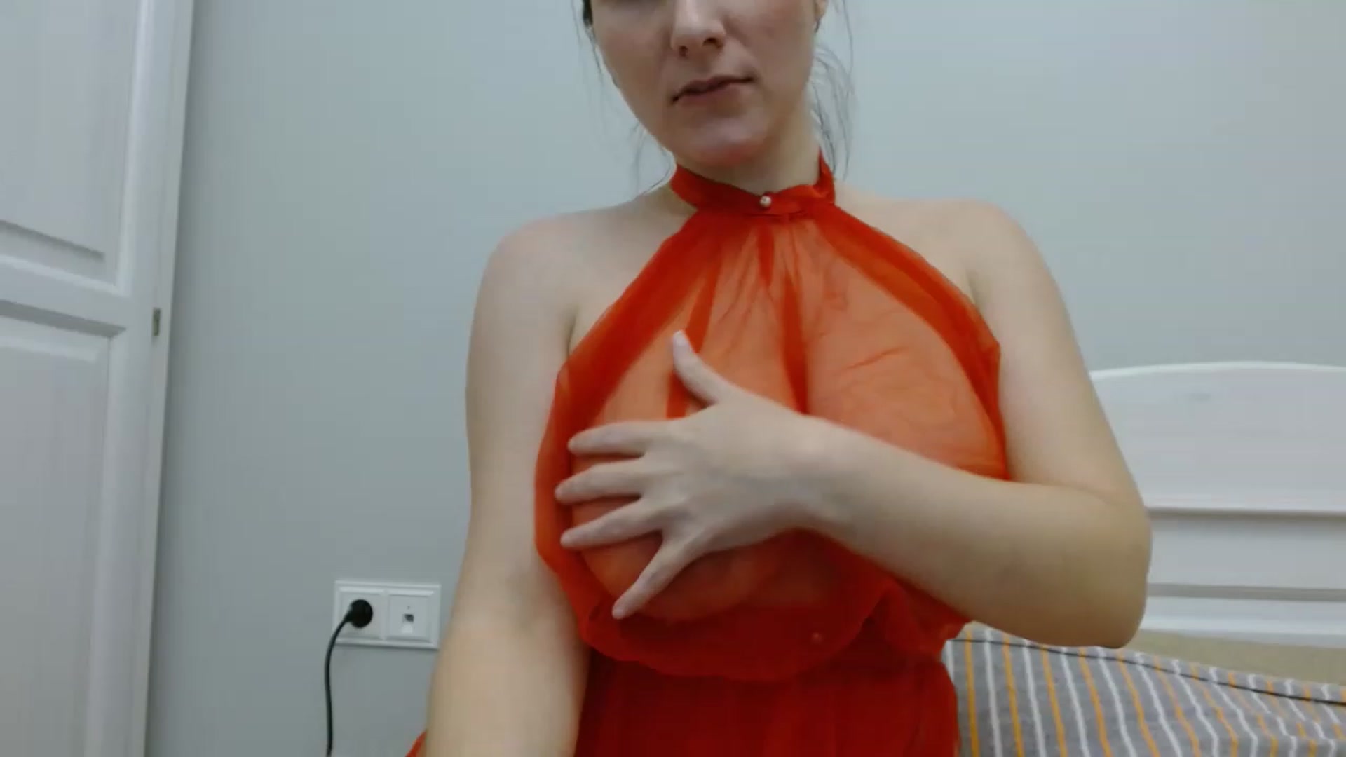 Gallery image thumbnail from Girlofheart's myfreecams stream on, 01/03/2023, 22:05 image 20 of 20