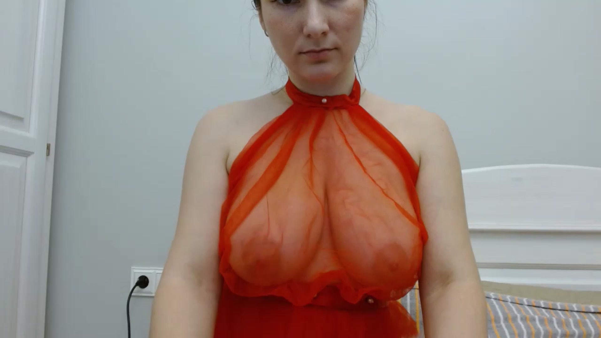 Gallery image thumbnail from Girlofheart's myfreecams stream on, 01/03/2023, 22:05 image 4 of 20