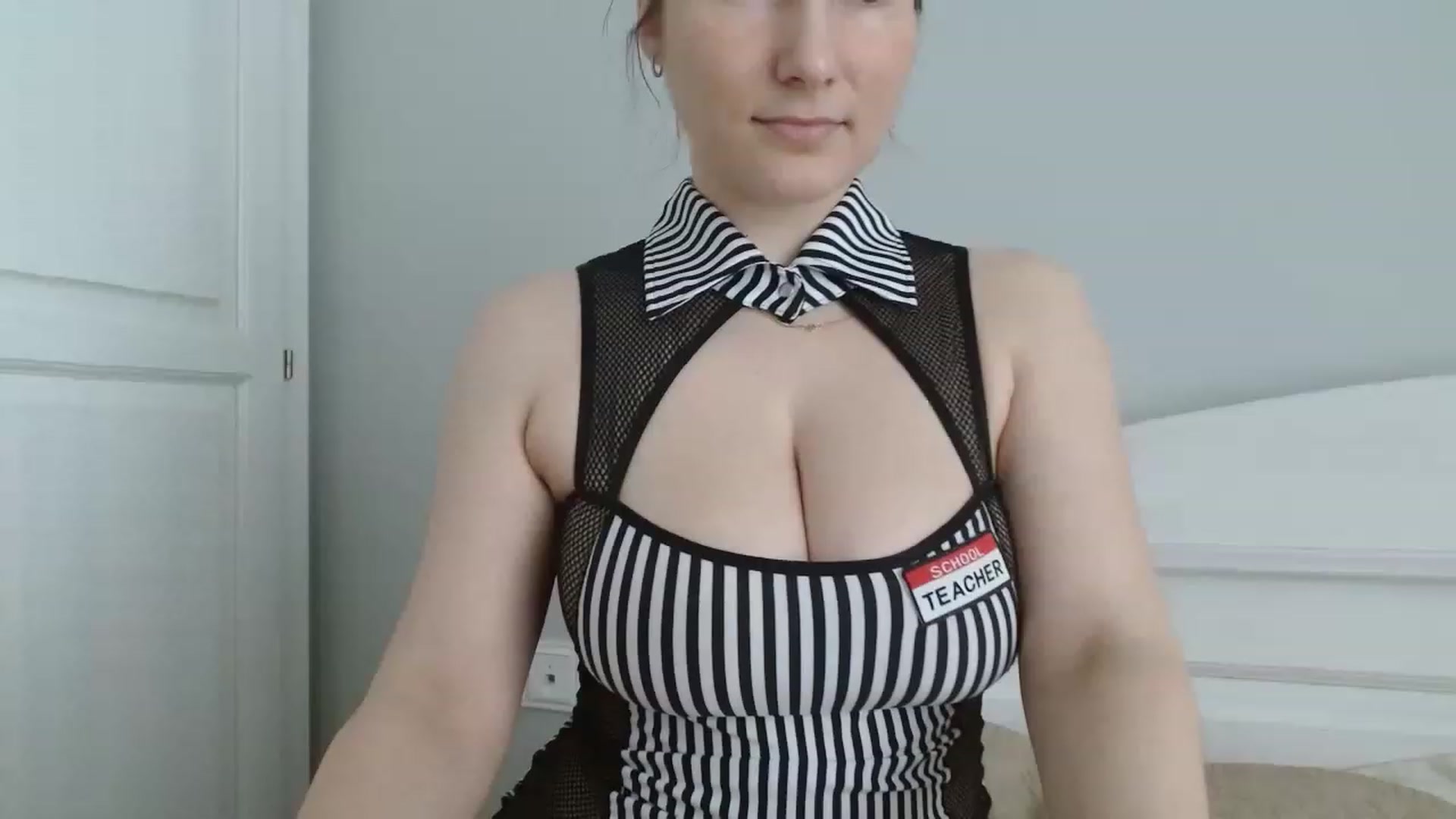 Gallery image thumbnail from Girlofheart's myfreecams stream on, 04/30/2023, 15:51 image 15 of 20
