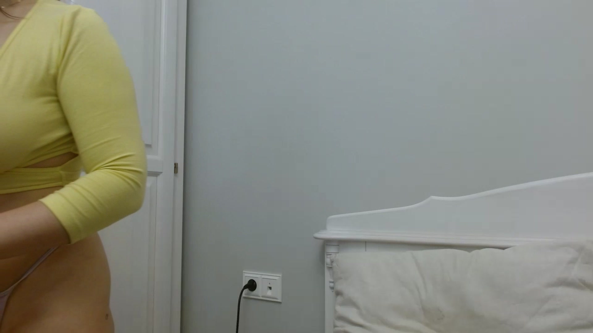 Gallery image thumbnail from Girlofheart's myfreecams stream on, 07/16/2023, 23:59 image 5 of 20