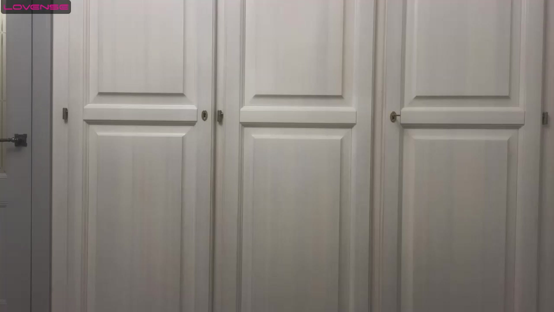 Gallery image thumbnail from Girlofheart's myfreecams stream on, 07/29/2023, 24:04 image 8 of 20