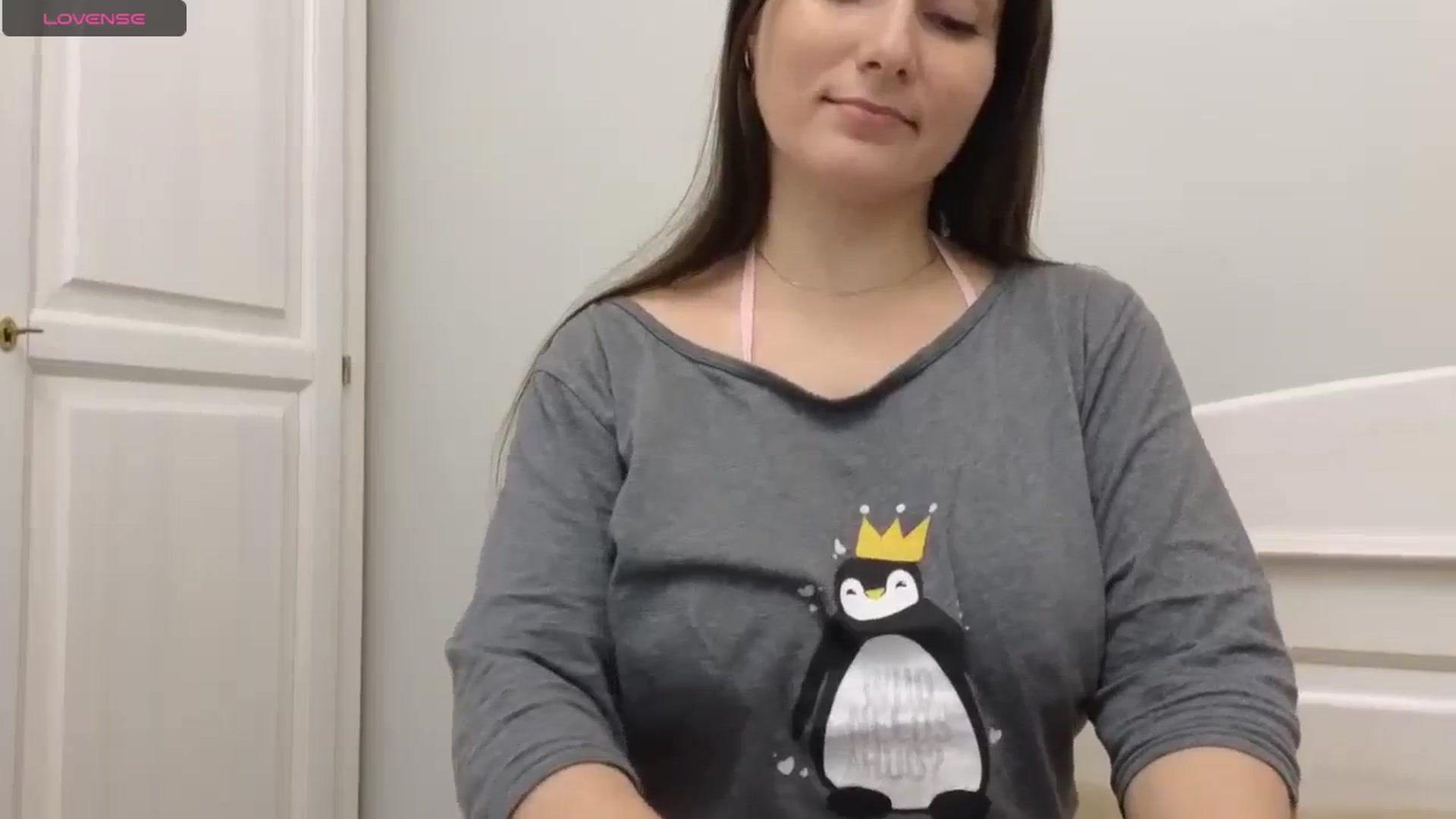 Gallery image thumbnail from Girlofheart's myfreecams stream on, 09/24/2023, 24:31 image 4 of 20