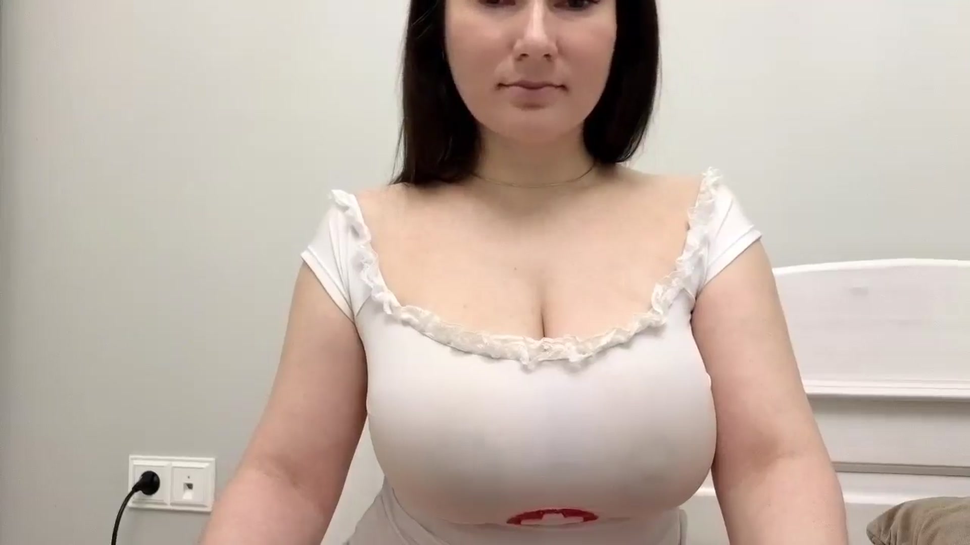 Gallery image thumbnail from Girlofheart's myfreecams stream on, 03/06/2026, 16:23 image 16 of 20