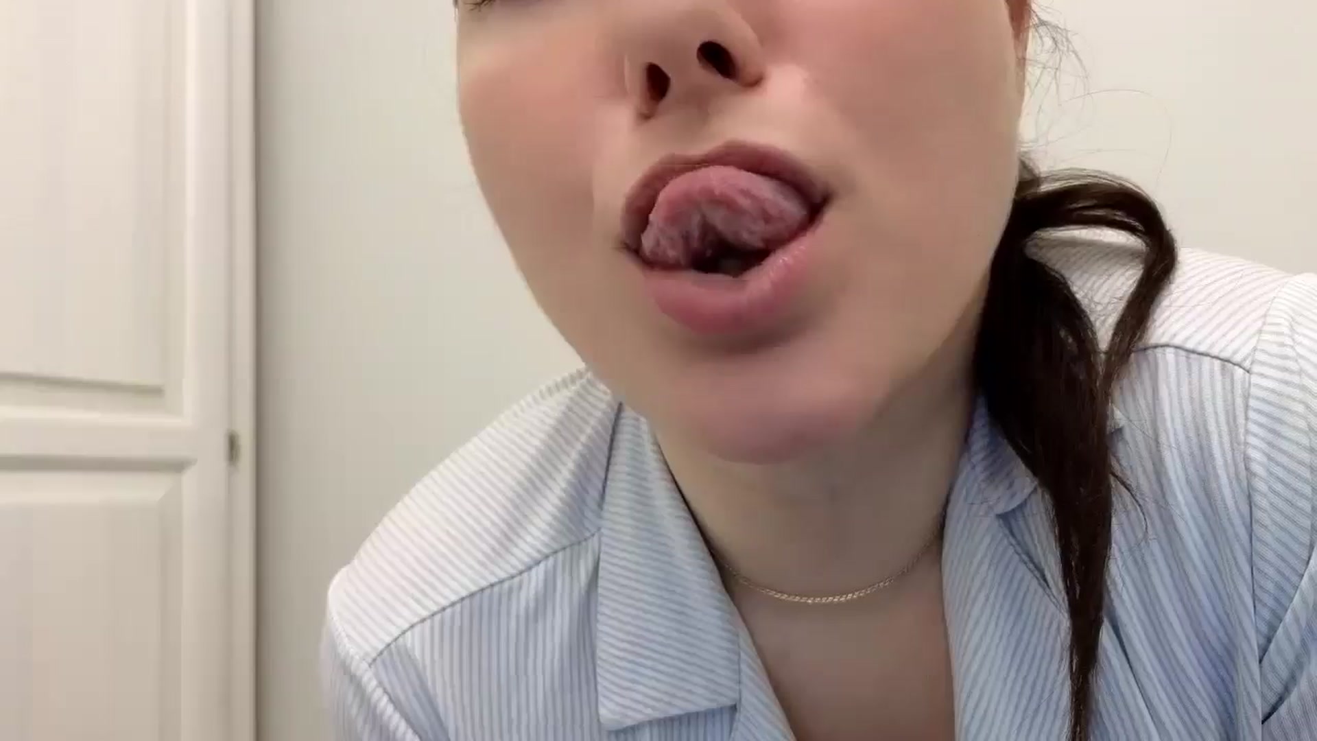 Gallery image thumbnail from Girlofheart's myfreecams stream on, 03/11/2026, 15:47 image 14 of 20