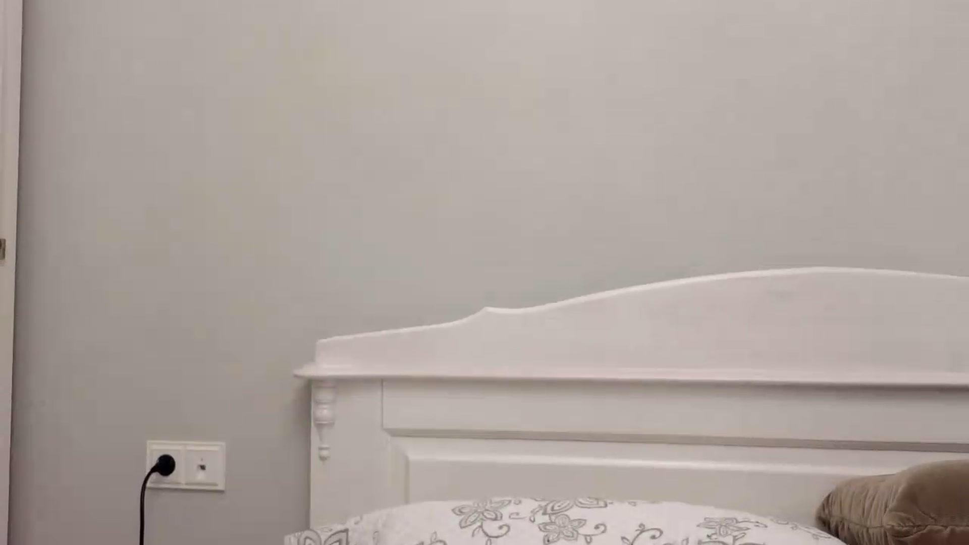 Gallery image thumbnail from Girlofheart's myfreecams stream on, 05/14/2026, 23:37 image 15 of 20
