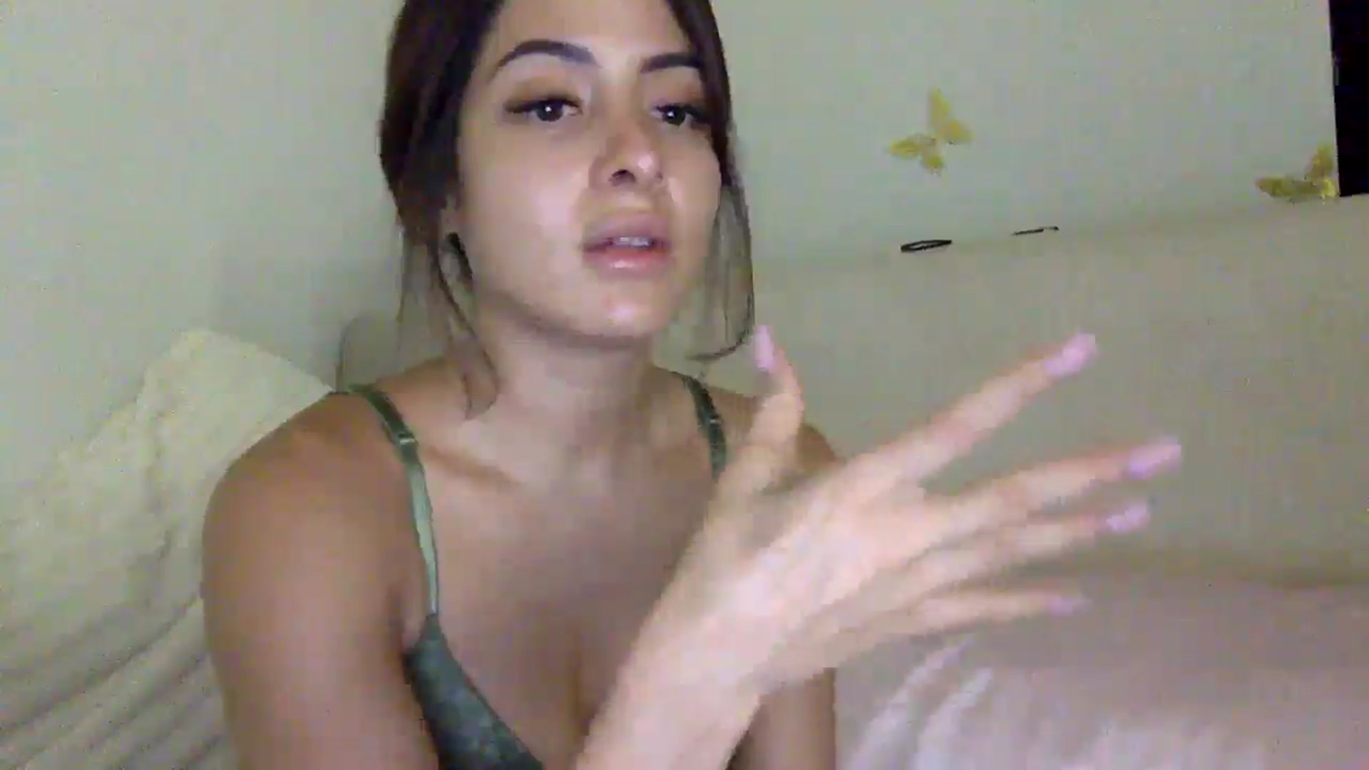 Gallery image thumbnail from GirlyGirl's myfreecams stream on, 09/26/2025, 06:06 image 11 of 20