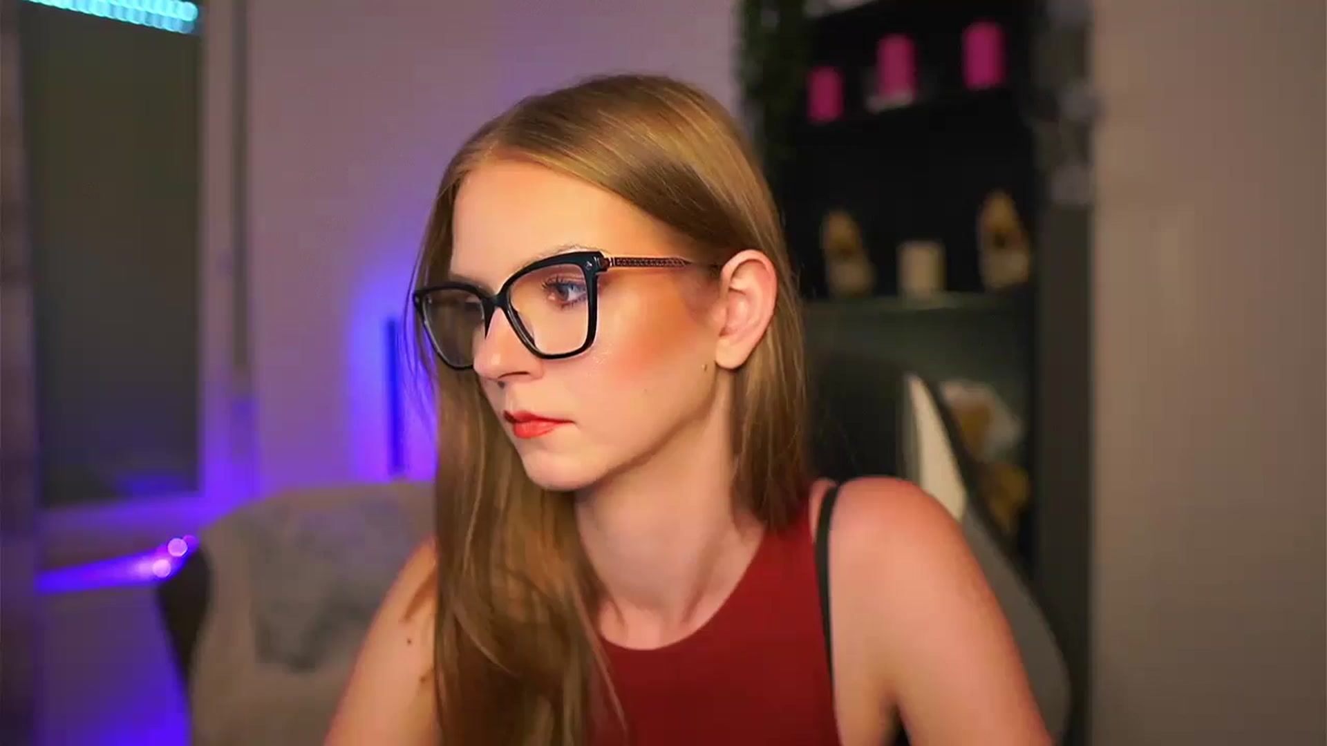 Gallery image thumbnail from Gisela_jilk's myfreecams stream on, 08/21/2025, 11:15 image 19 of 20