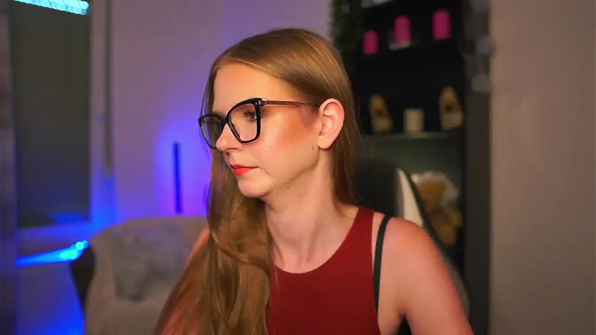 Gallery image thumbnail from Gisela_jilk's myfreecams stream on, 08/21/2025, 11:15 image 14 of 20