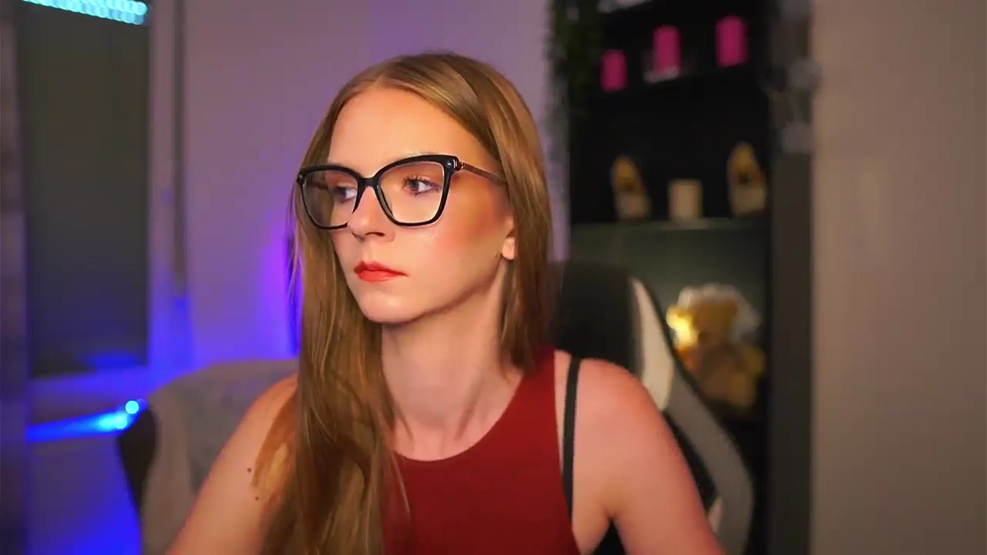 Gallery image thumbnail from Gisela_jilk's myfreecams stream on, 08/21/2025, 11:15 image 16 of 20