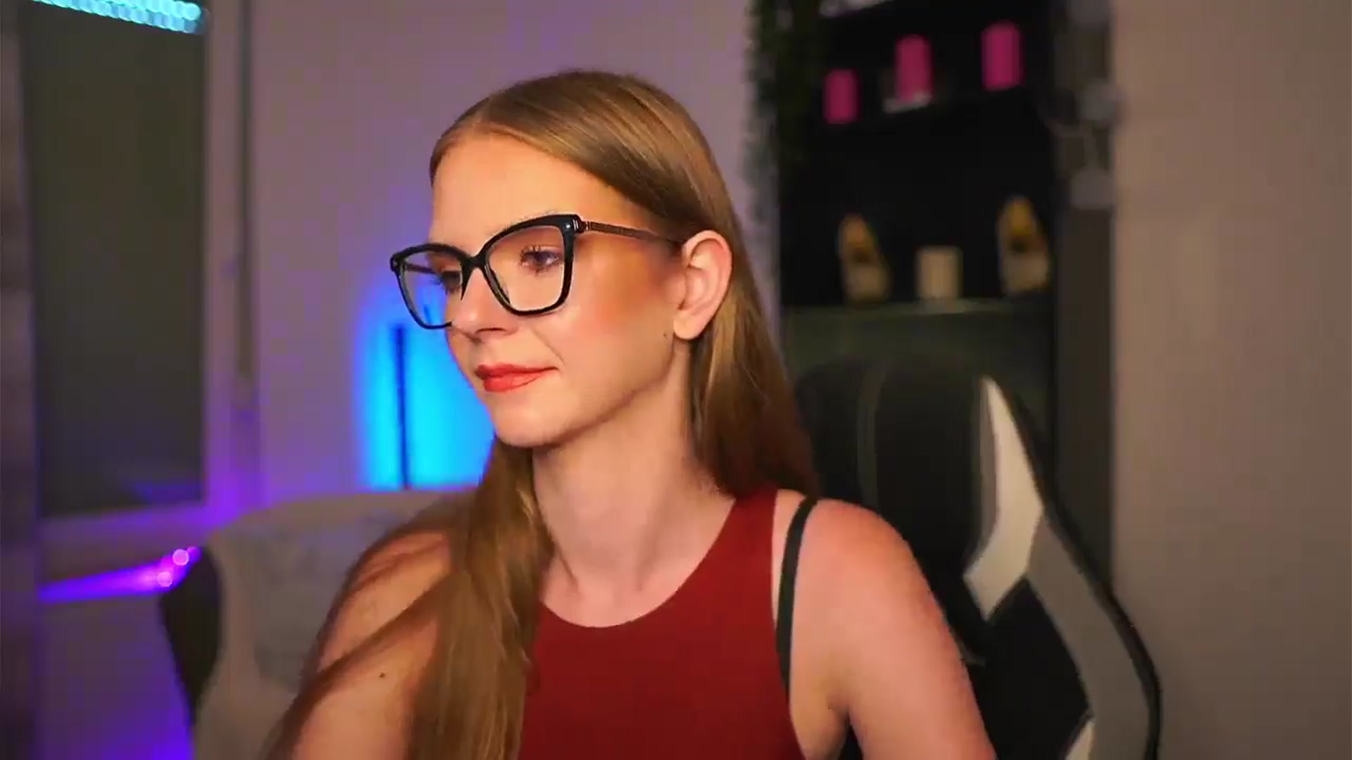 Gallery image thumbnail from Gisela_jilk's myfreecams stream on, 08/21/2025, 11:33 image 13 of 20