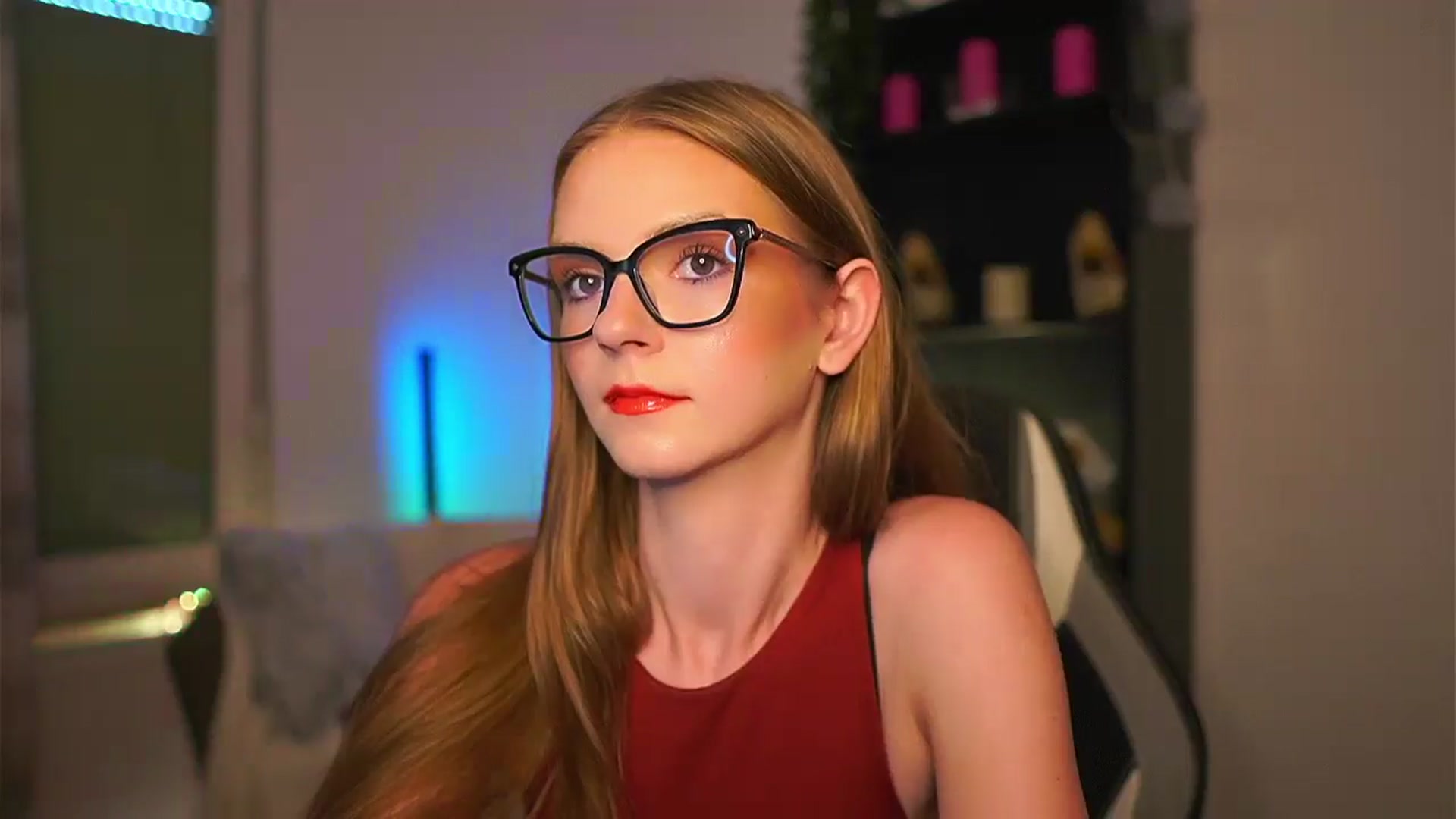 Gallery image thumbnail from Gisela_jilk's myfreecams stream on, 08/21/2025, 12:42 image 10 of 20