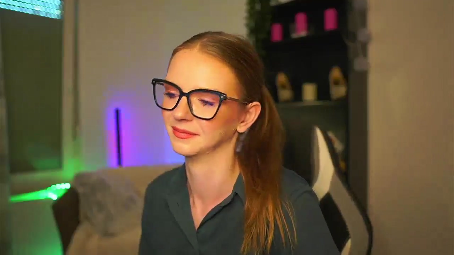 Gallery image thumbnail from Gisela_jilk's myfreecams stream on, 08/22/2025, 12:05 image 16 of 20