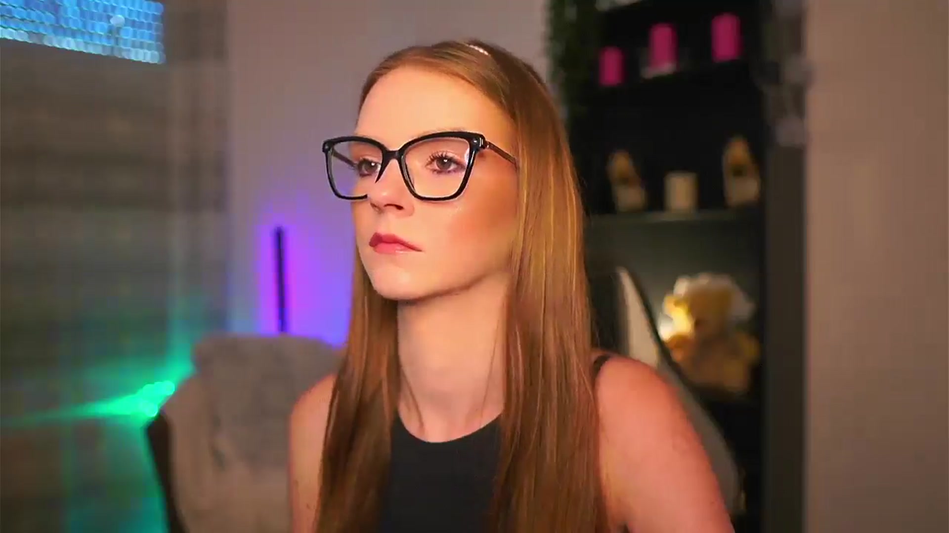 Gallery image thumbnail from Gisela_jilk's myfreecams stream on, 08/25/2025, 09:14 image 6 of 20