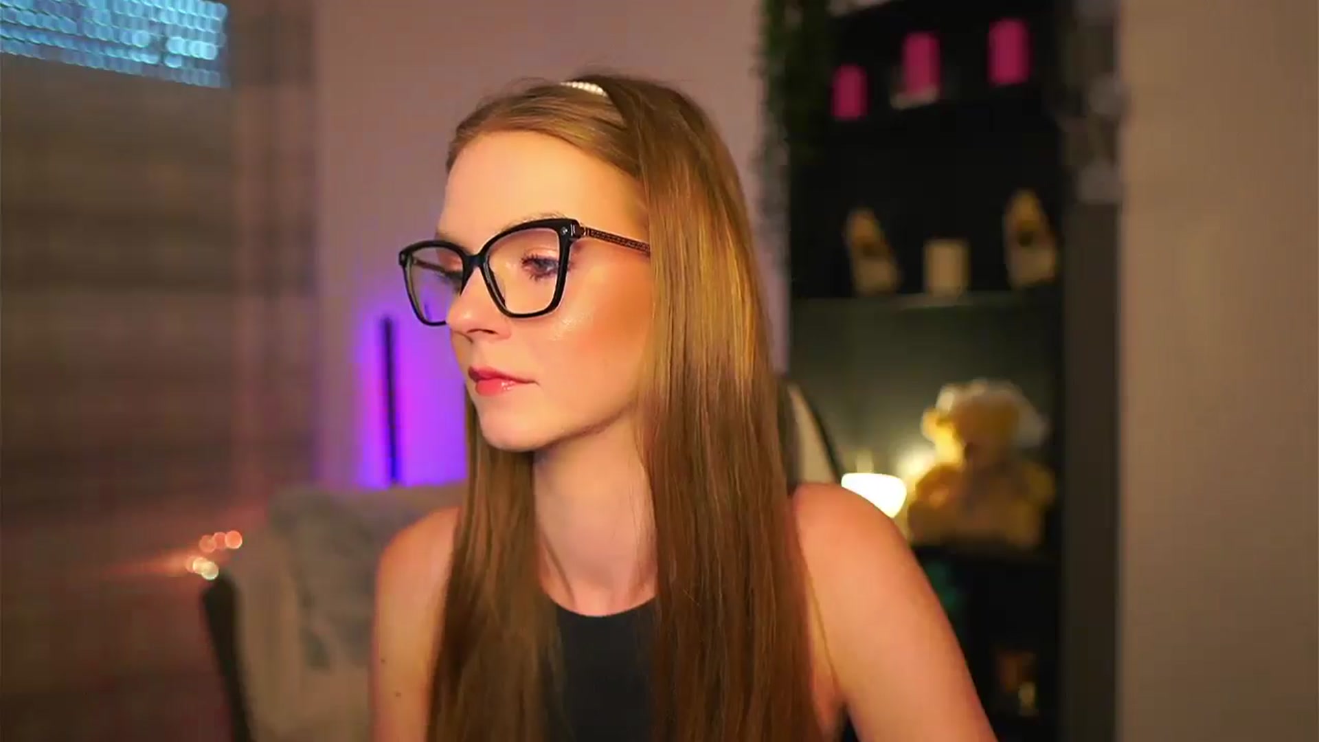 Gallery image thumbnail from Gisela_jilk's myfreecams stream on, 08/25/2025, 11:50 image 13 of 20
