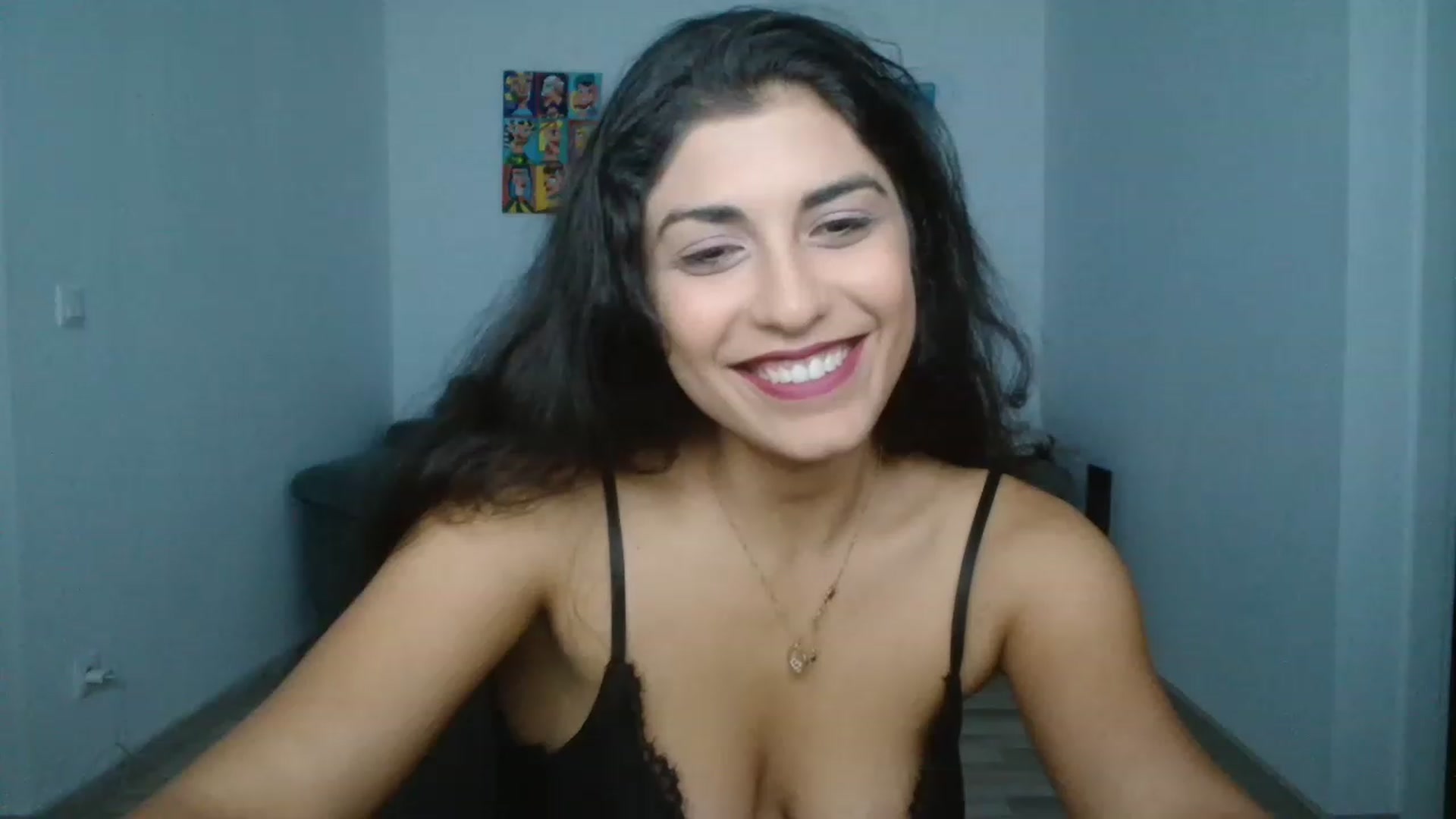 Gallery image thumbnail from GiselleH's myfreecams stream on, 11/14/2022, 21:58 image 4 of 20