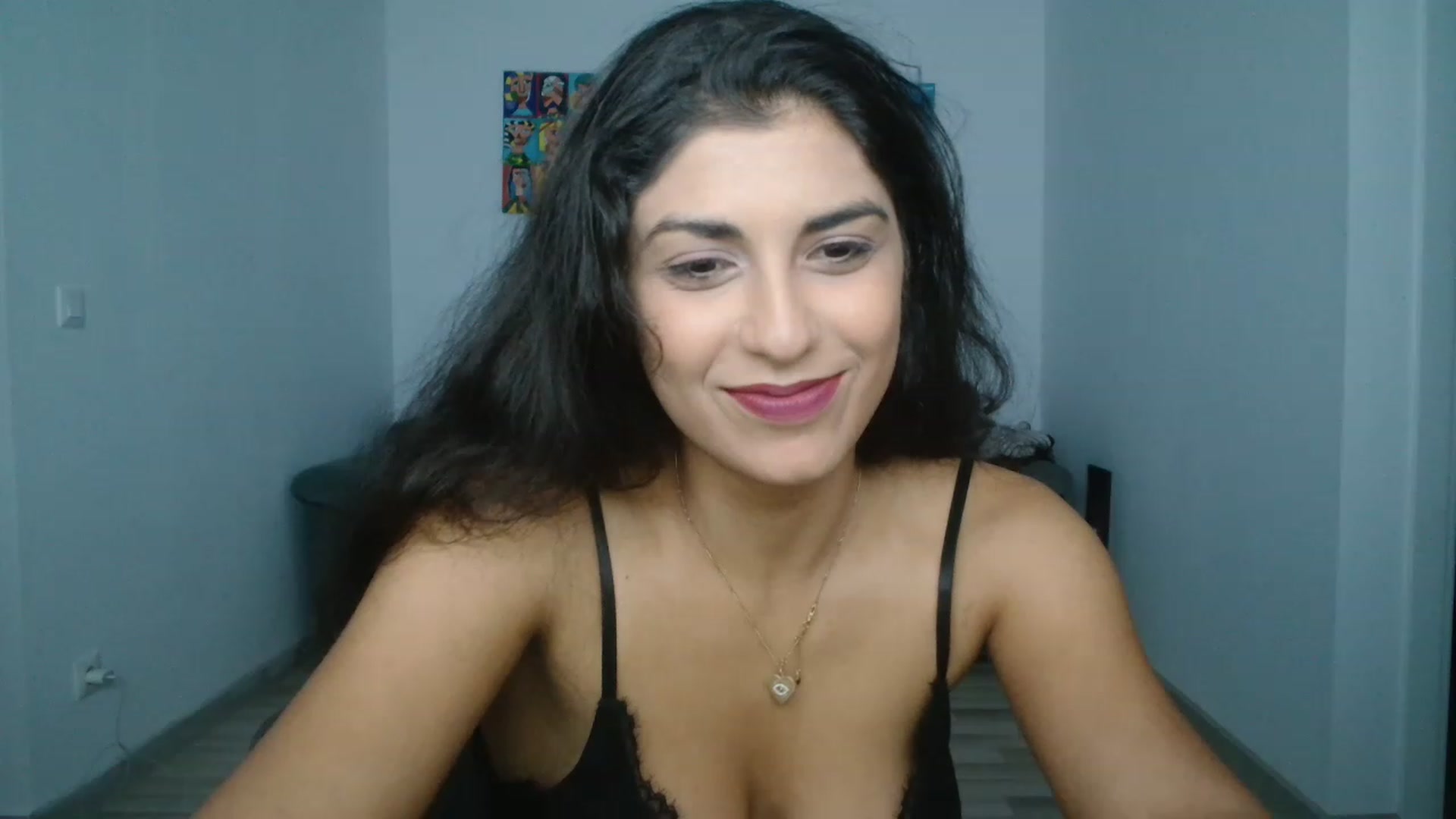 Gallery image thumbnail from GiselleH's myfreecams stream on, 11/14/2022, 21:58 image 3 of 20