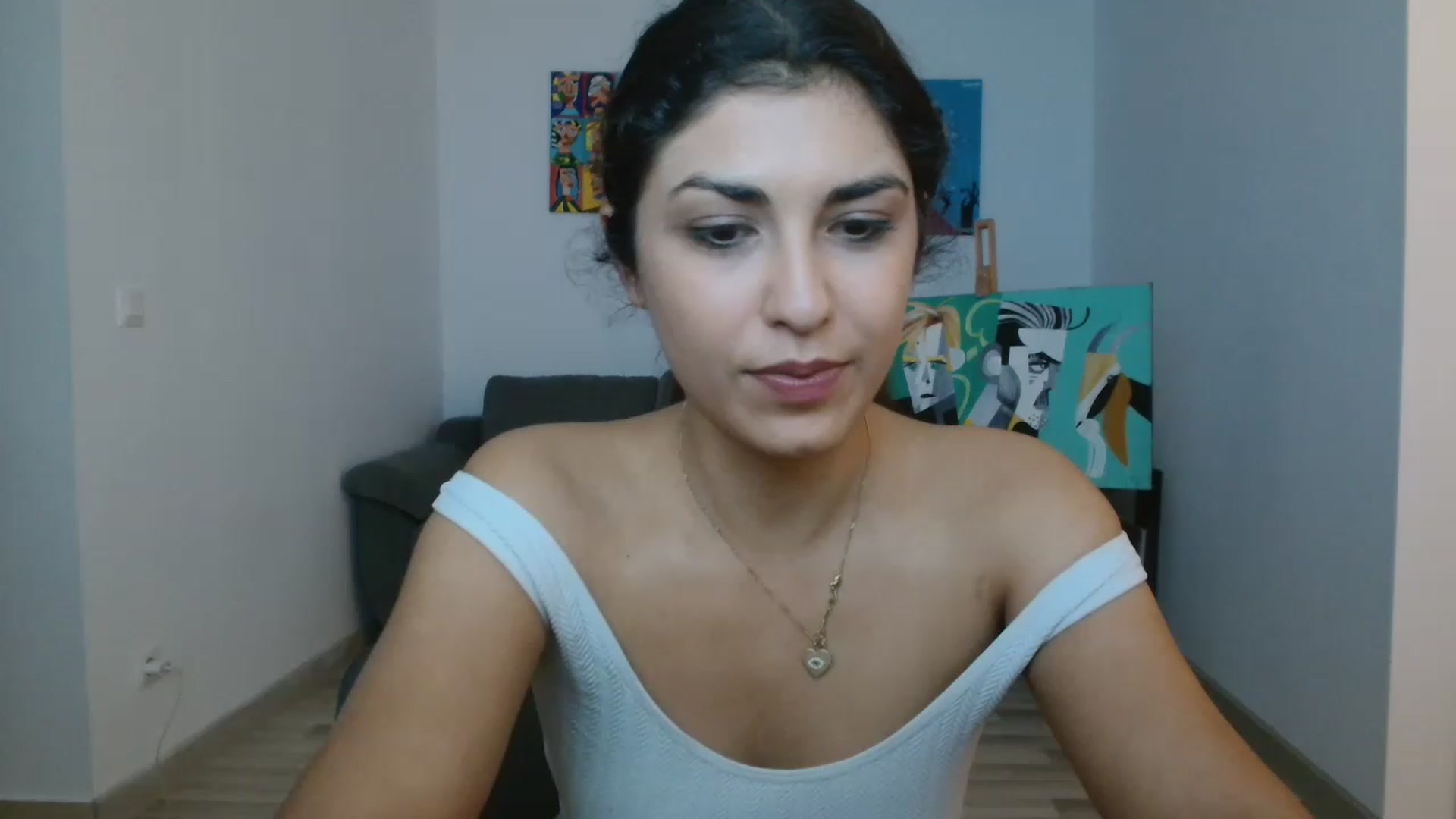Gallery image thumbnail from GiselleH's myfreecams stream on, 11/16/2022, 20:21 image 5 of 20
