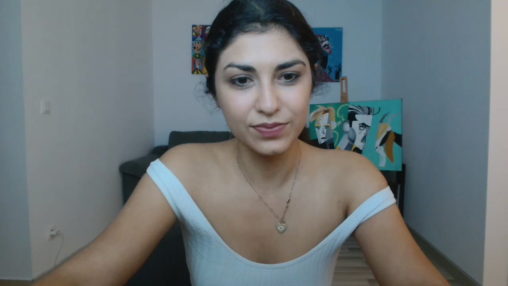 Gallery image thumbnail from GiselleH's myfreecams stream on, 11/16/2022, 20:21 image 4 of 20