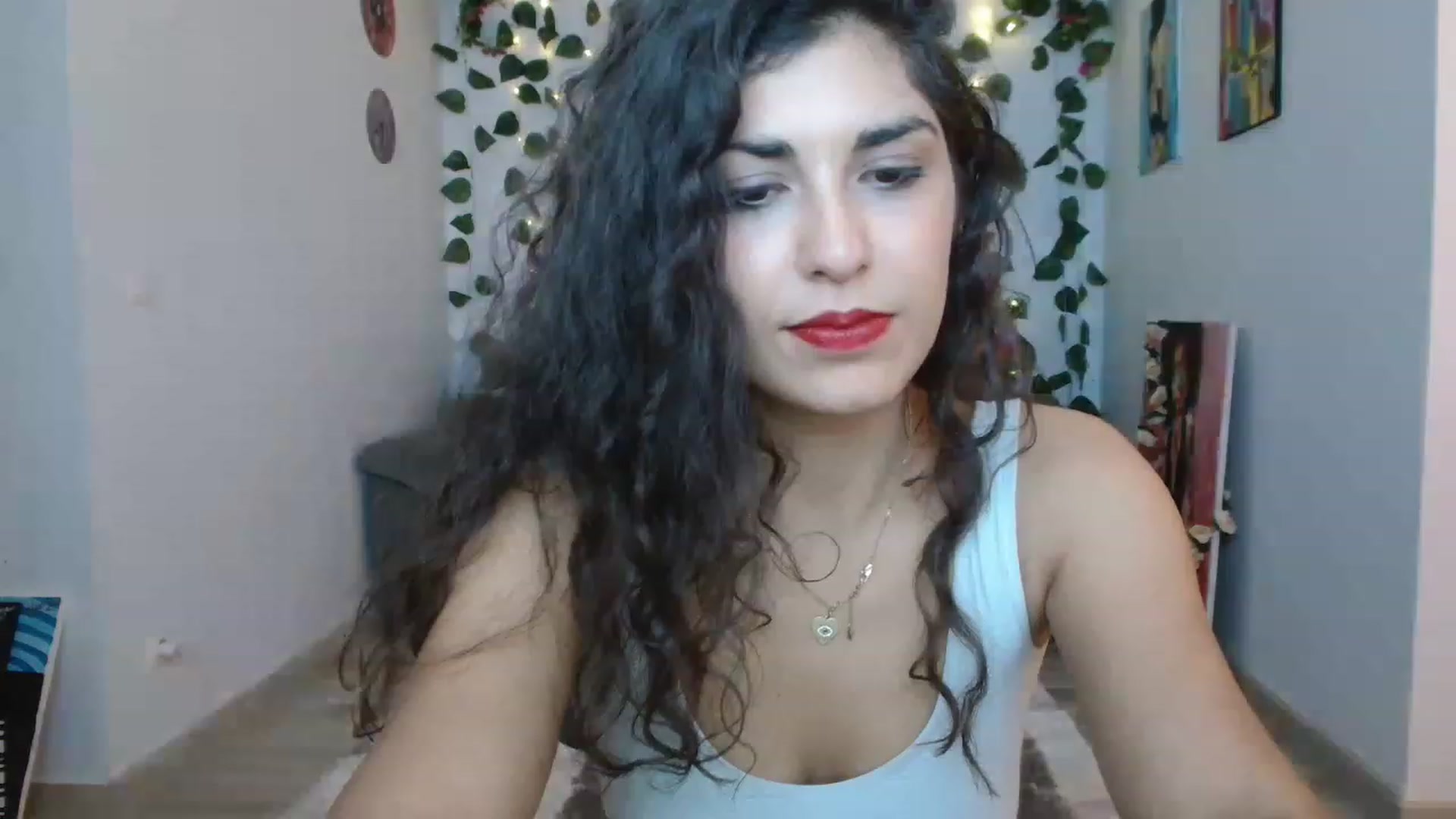 Gallery image thumbnail from GiselleH's myfreecams stream on, 11/27/2022, 21:38 image 20 of 20