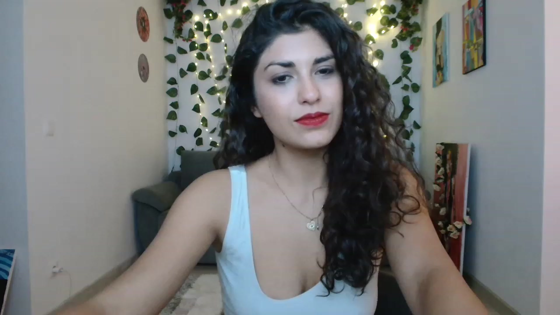 Gallery image thumbnail from GiselleH's myfreecams stream on, 11/27/2022, 21:38 image 11 of 20