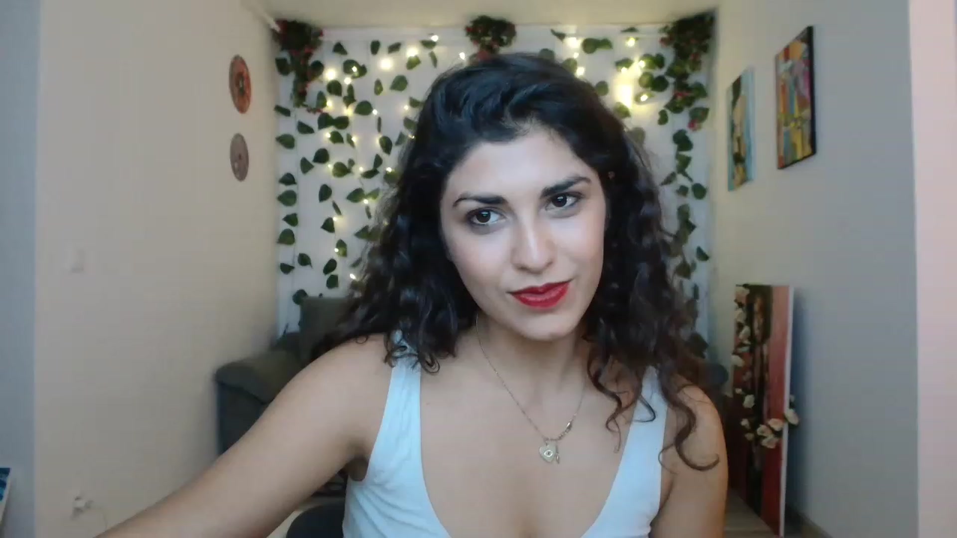 Gallery image thumbnail from GiselleH's myfreecams stream on, 11/27/2022, 21:38 image 7 of 20