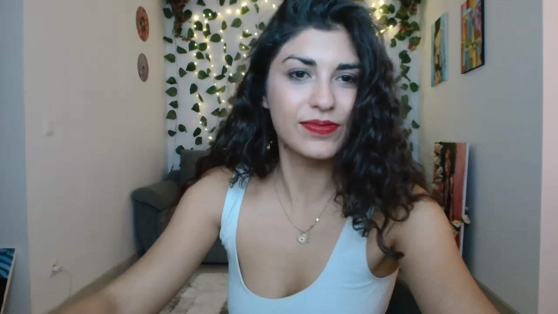 Gallery image thumbnail from GiselleH's myfreecams stream on, 11/27/2022, 21:38 image 9 of 20