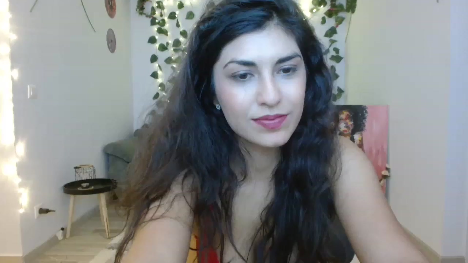 Gallery image thumbnail from GiselleH's myfreecams stream on, 12/31/2022, 18:47 image 20 of 20