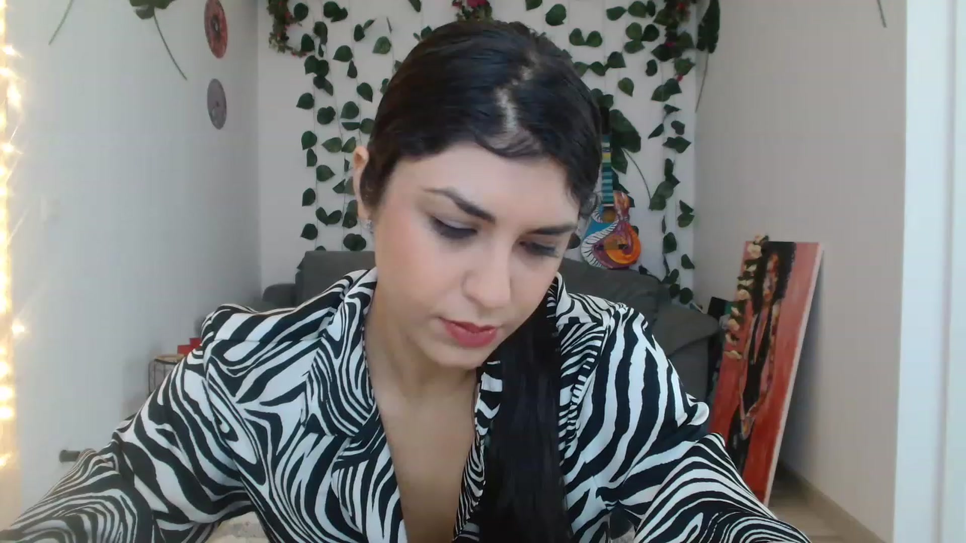 Gallery image thumbnail from GiselleH's myfreecams stream on, 01/28/2023, 12:12 image 3 of 20