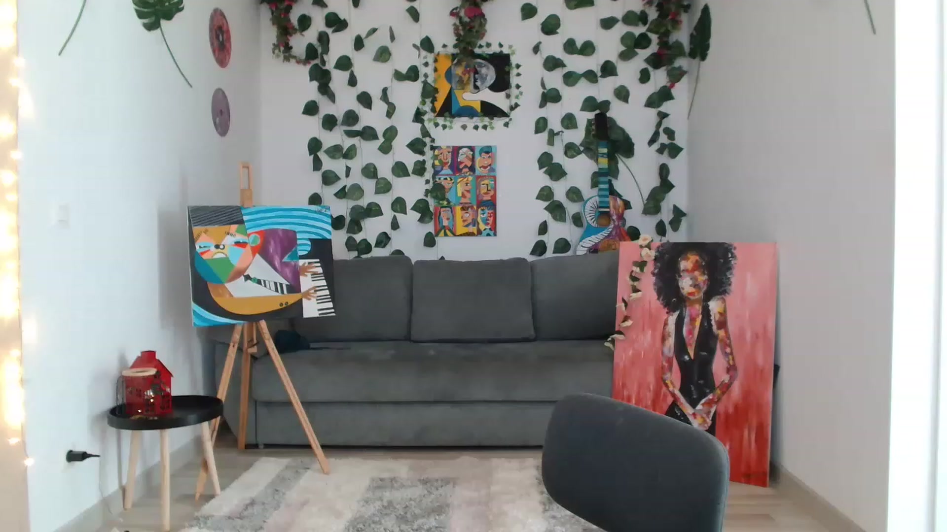 Gallery image thumbnail from GiselleH's myfreecams stream on, 02/04/2023, 11:29 image 3 of 20