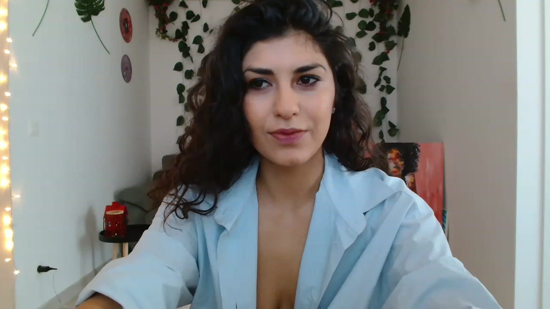 Gallery image thumbnail from GiselleH's myfreecams stream on, 02/09/2023, 12:26 image 16 of 20