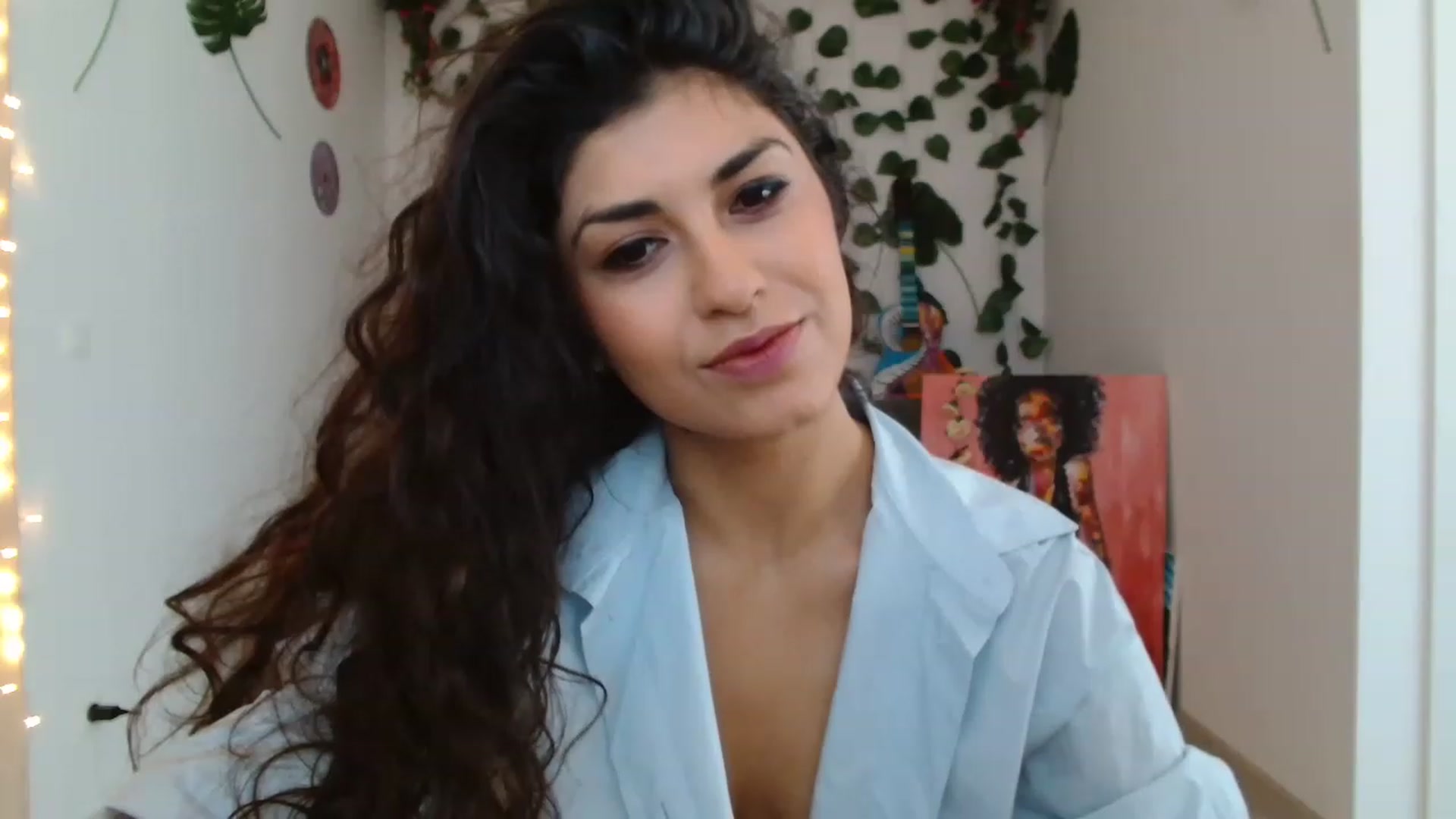 Gallery image thumbnail from GiselleH's myfreecams stream on, 02/09/2023, 12:26 image 12 of 20