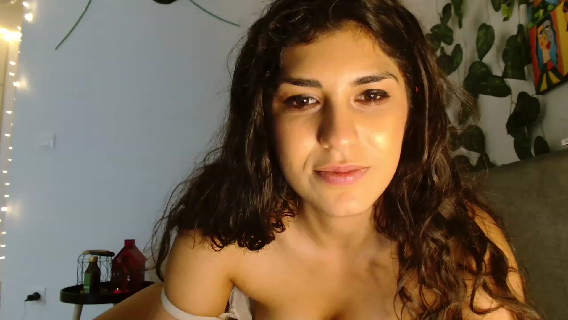 Gallery image thumbnail from GiselleH's myfreecams stream on, 02/09/2023, 15:22 image 10 of 20