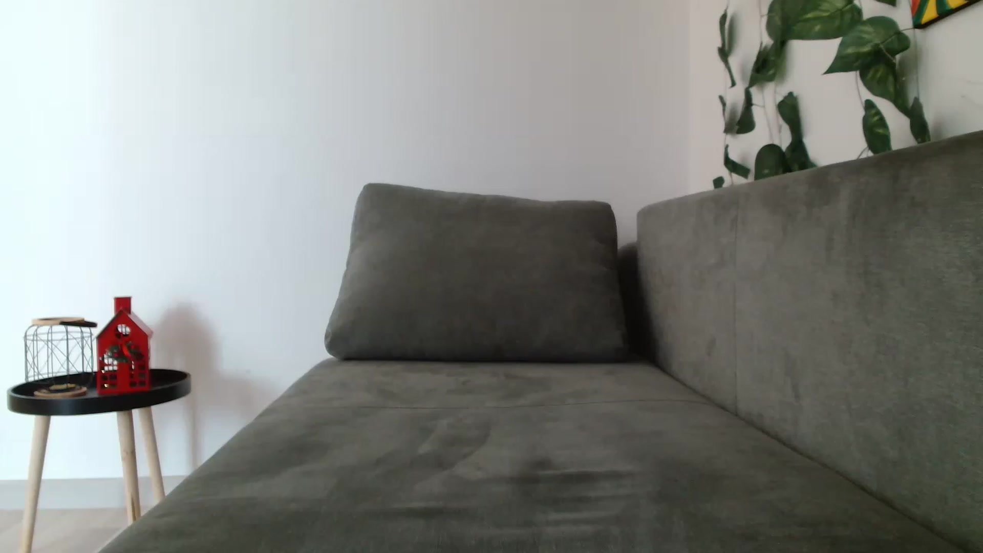 Gallery image thumbnail from GiselleH's myfreecams stream on, 02/11/2023, 13:44 image 15 of 20